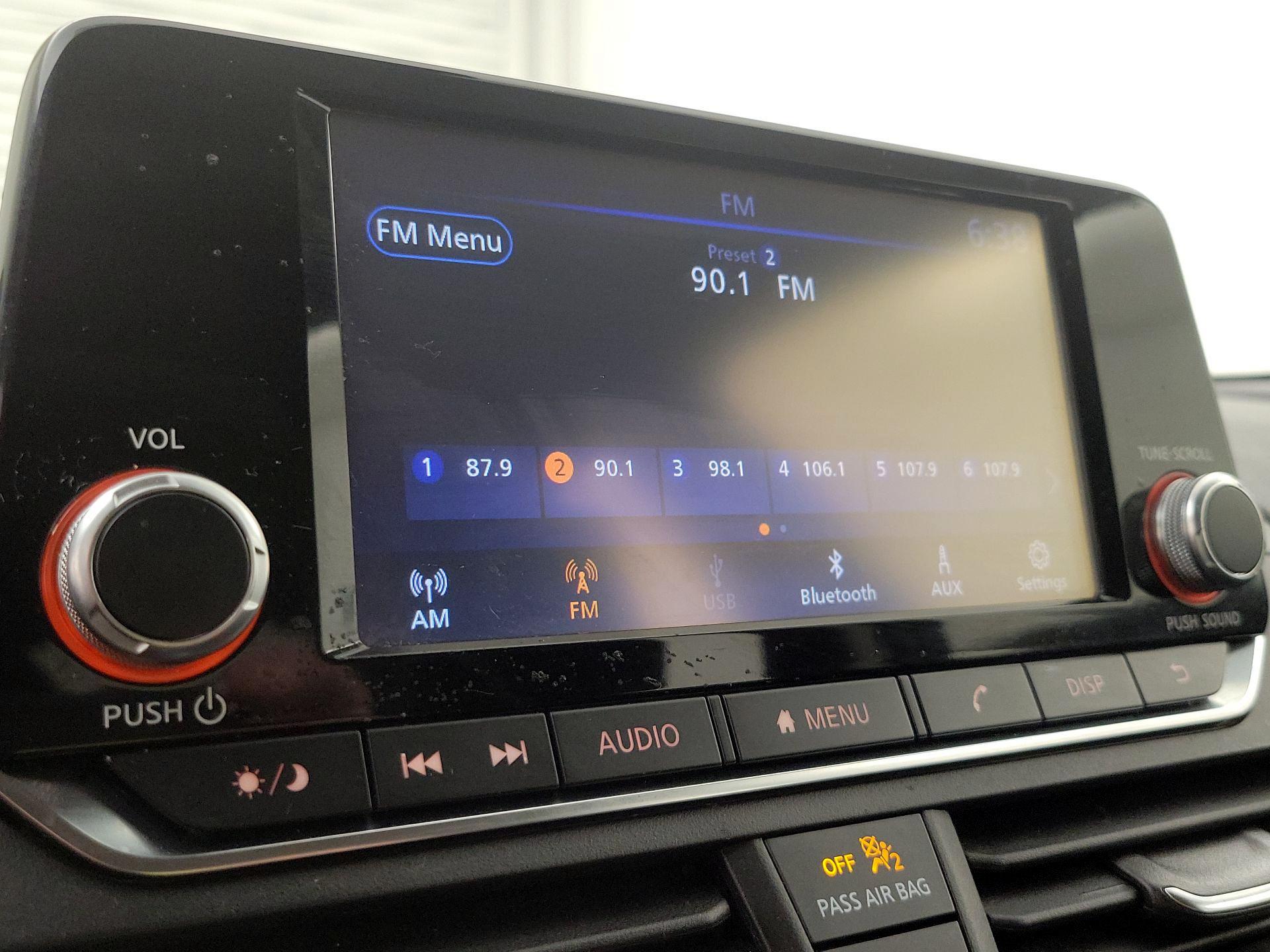 Thumbnail: 2022 Nissan Altima - 15