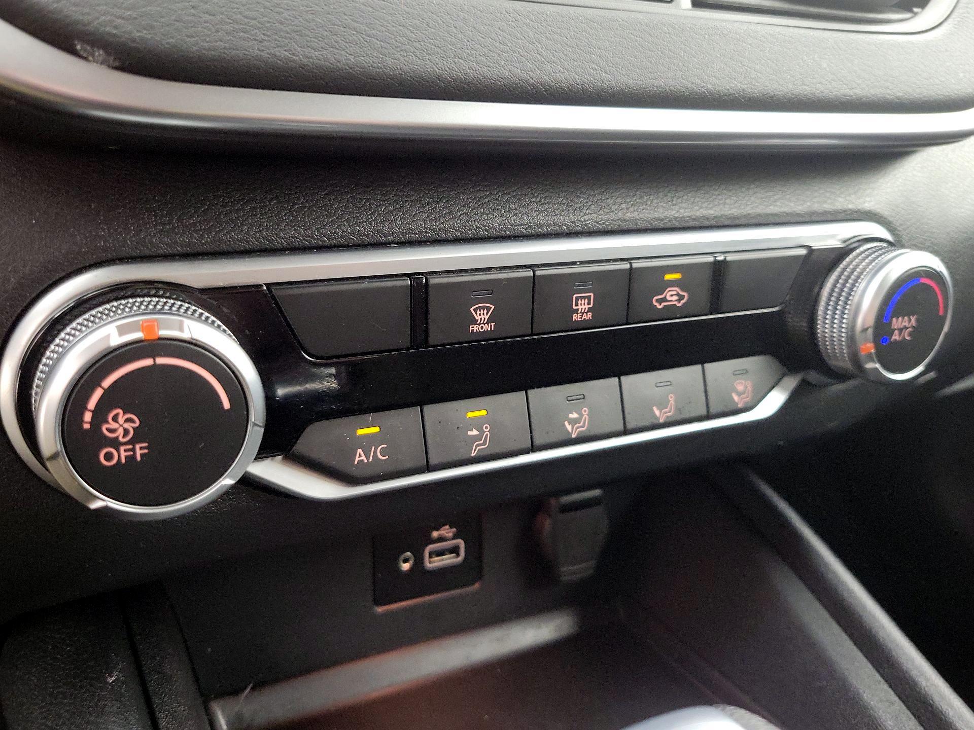 Thumbnail: 2022 Nissan Altima - 16