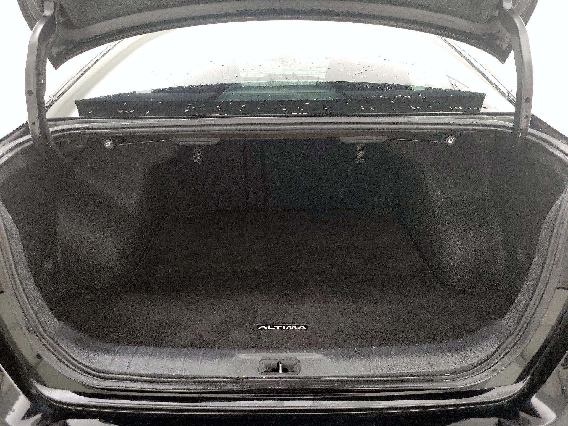 Thumbnail: 2022 Nissan Altima - 20