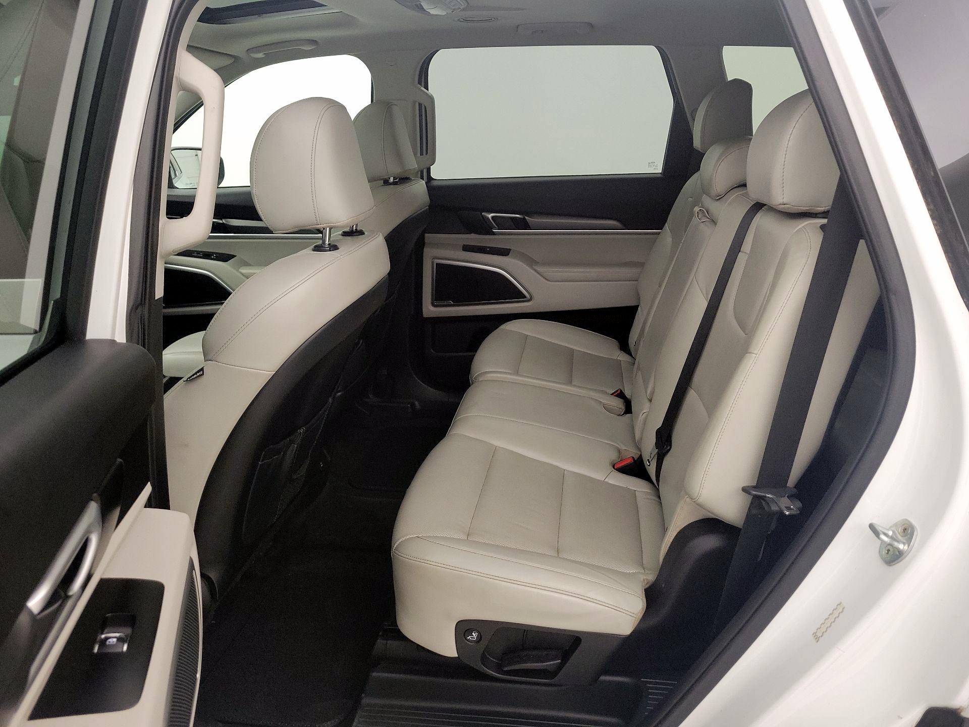 Thumbnail: 2020 Kia Telluride - 20