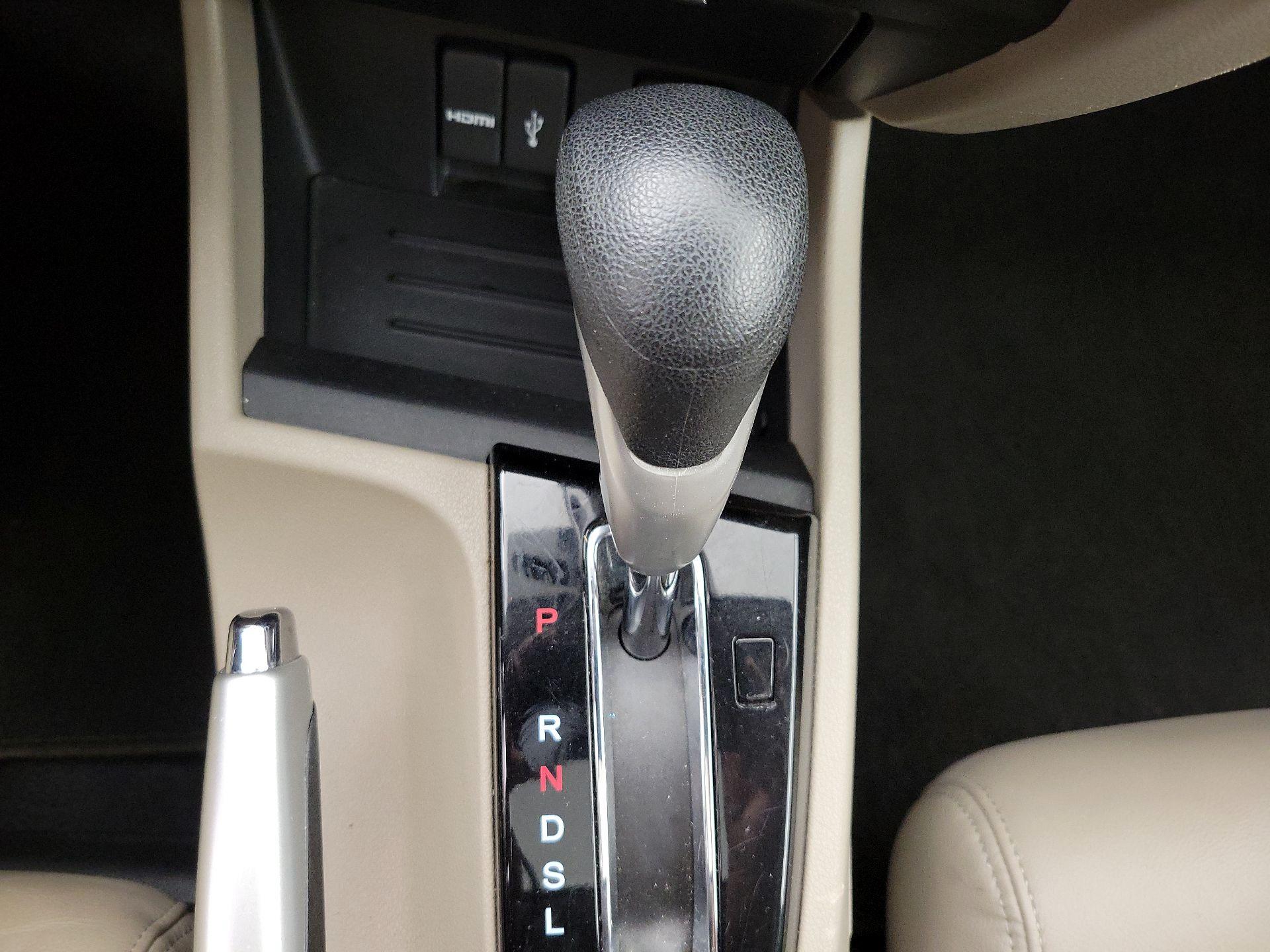 Thumbnail: 2015 Honda Civic - 17