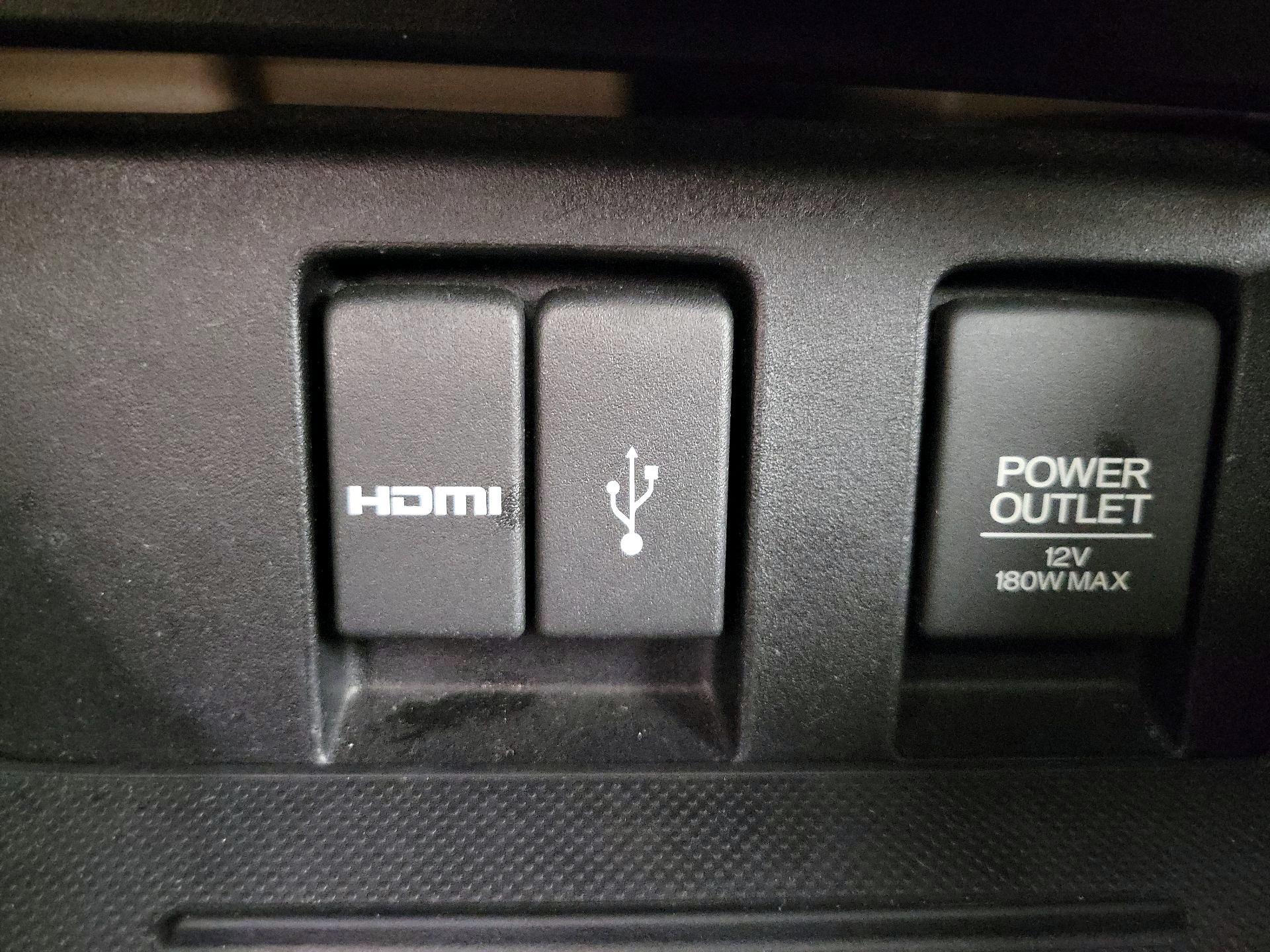 Thumbnail: 2015 Honda Civic - 18