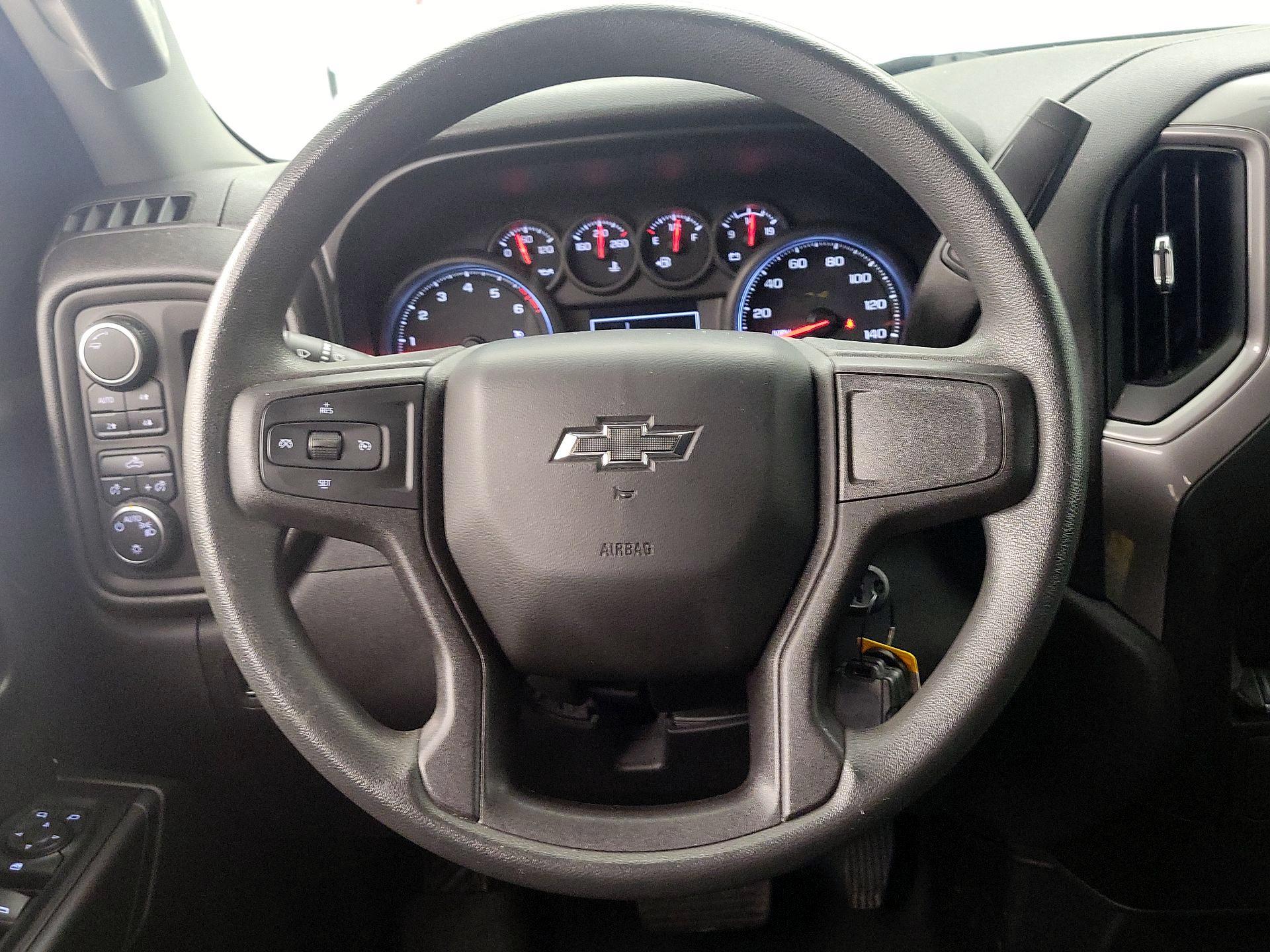 Thumbnail: 2021 Chevrolet Silverado 1500 - 10