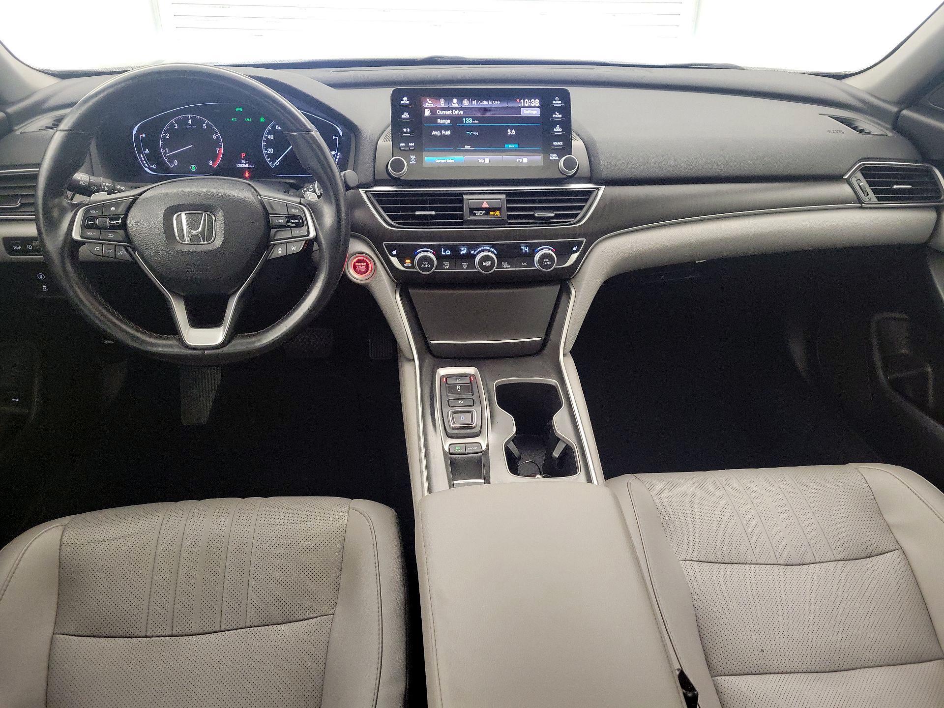 Thumbnail: 2018 Honda Accord - 9