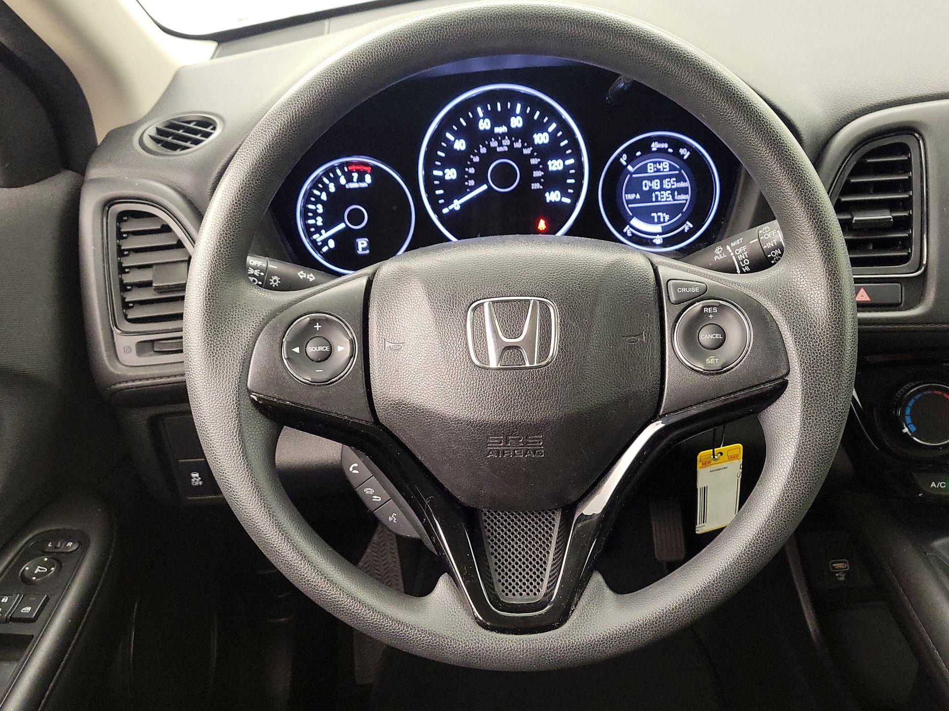 Thumbnail: 2019 Honda HR-V - 10