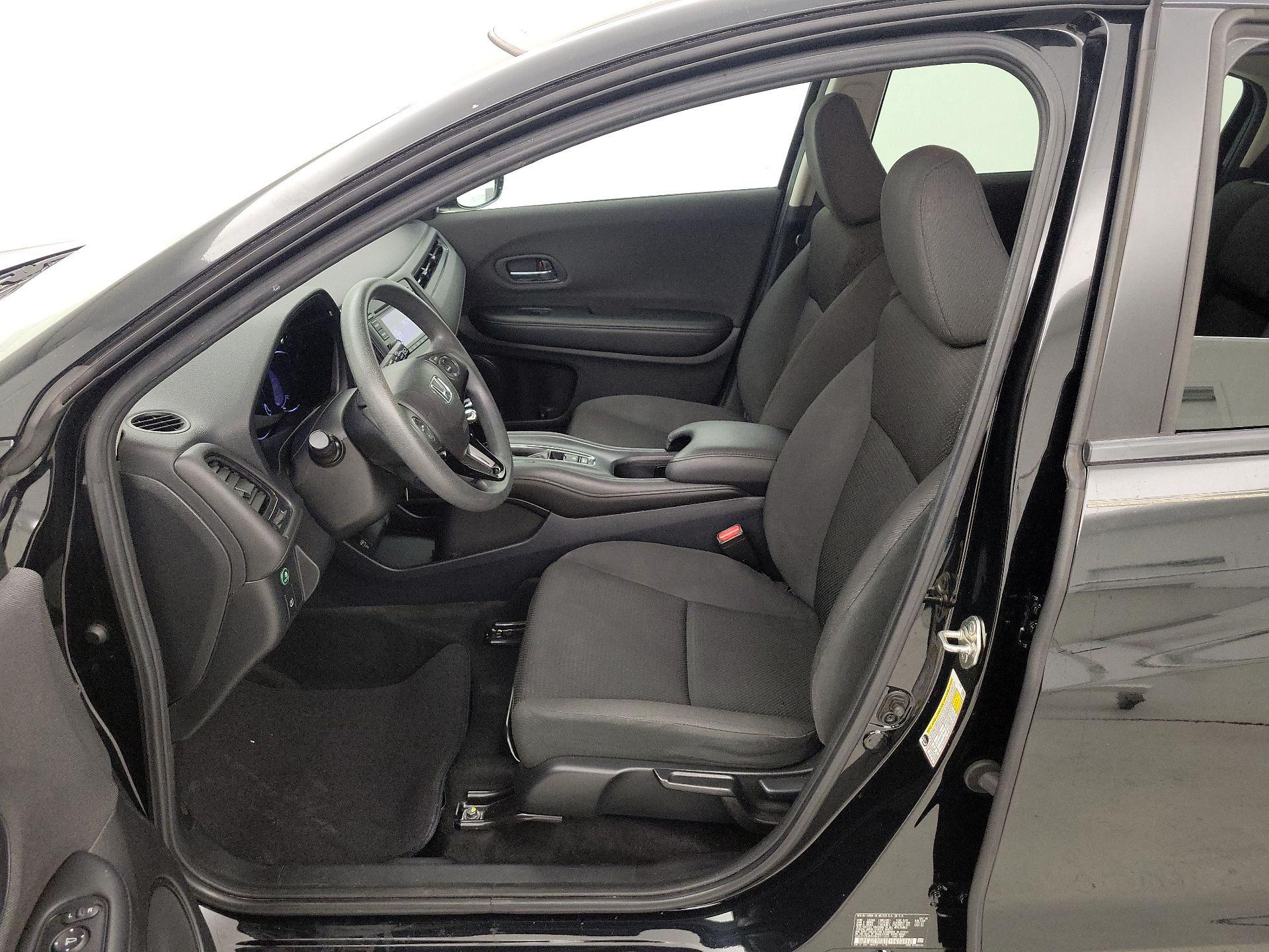 Thumbnail: 2019 Honda HR-V - 11