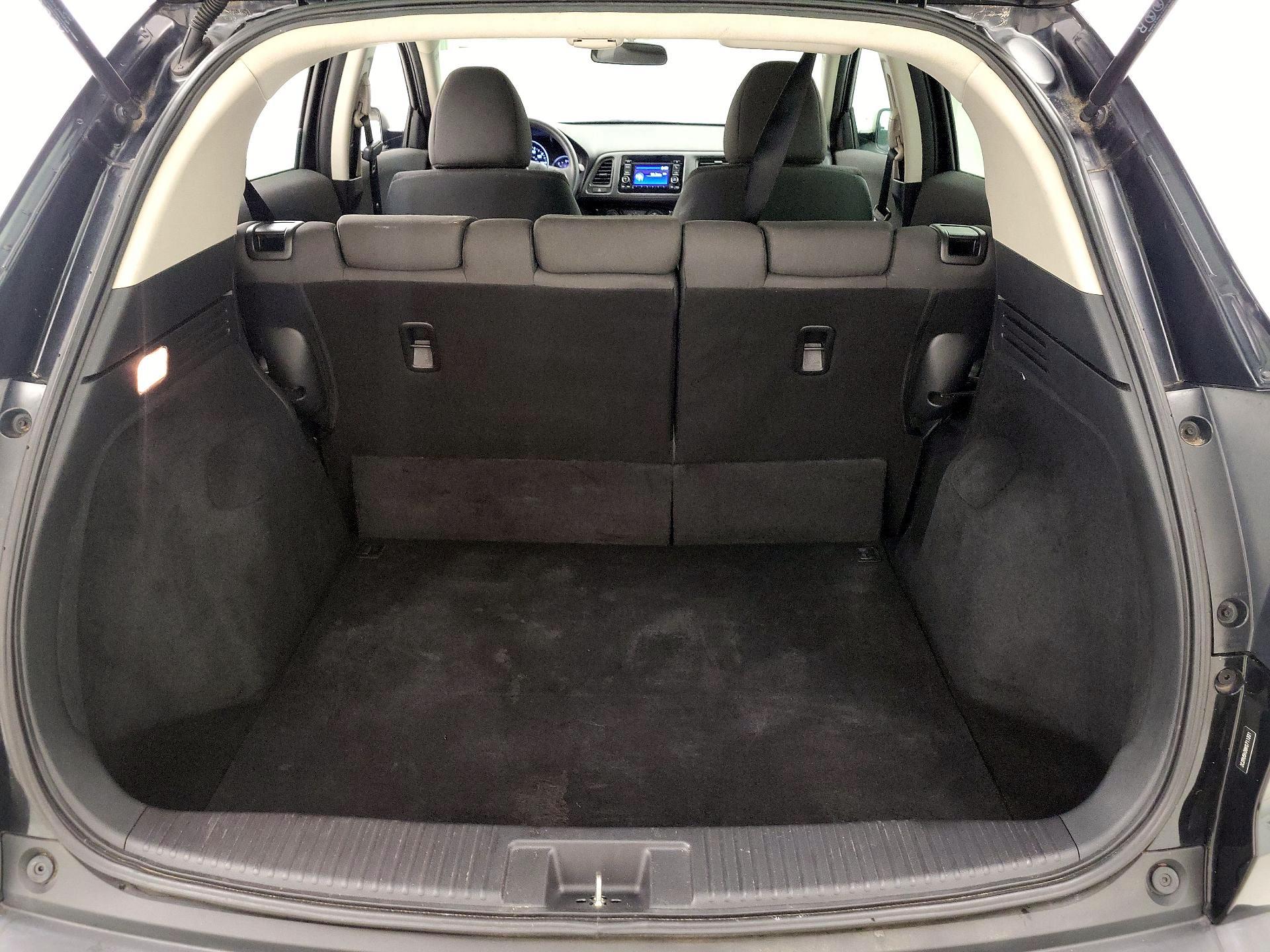 Thumbnail: 2019 Honda HR-V - 19