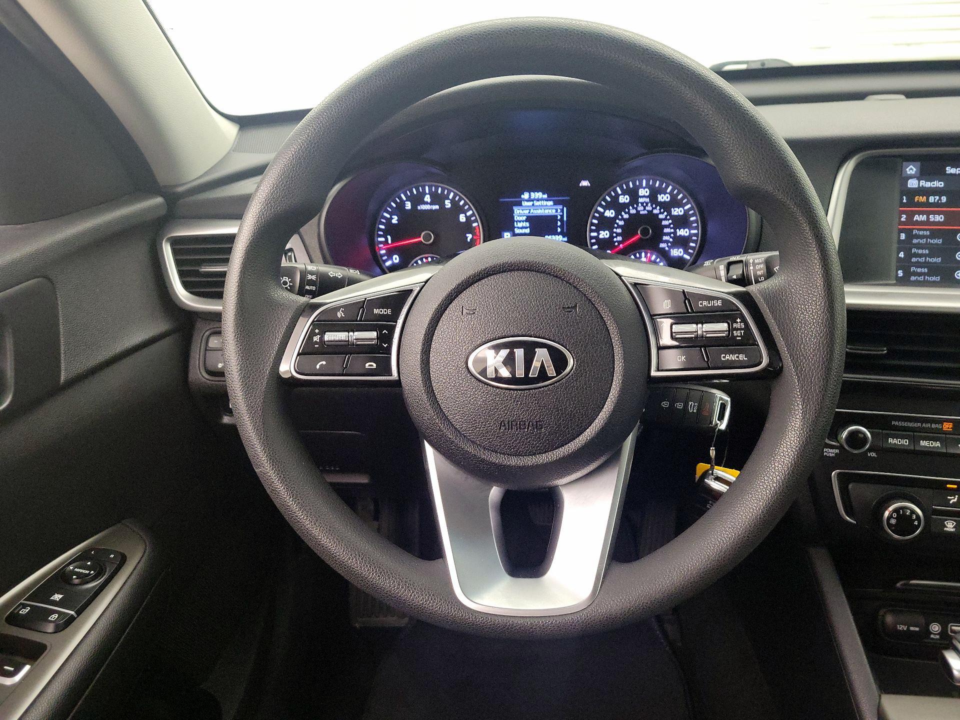 Thumbnail: 2020 Kia Optima - 10