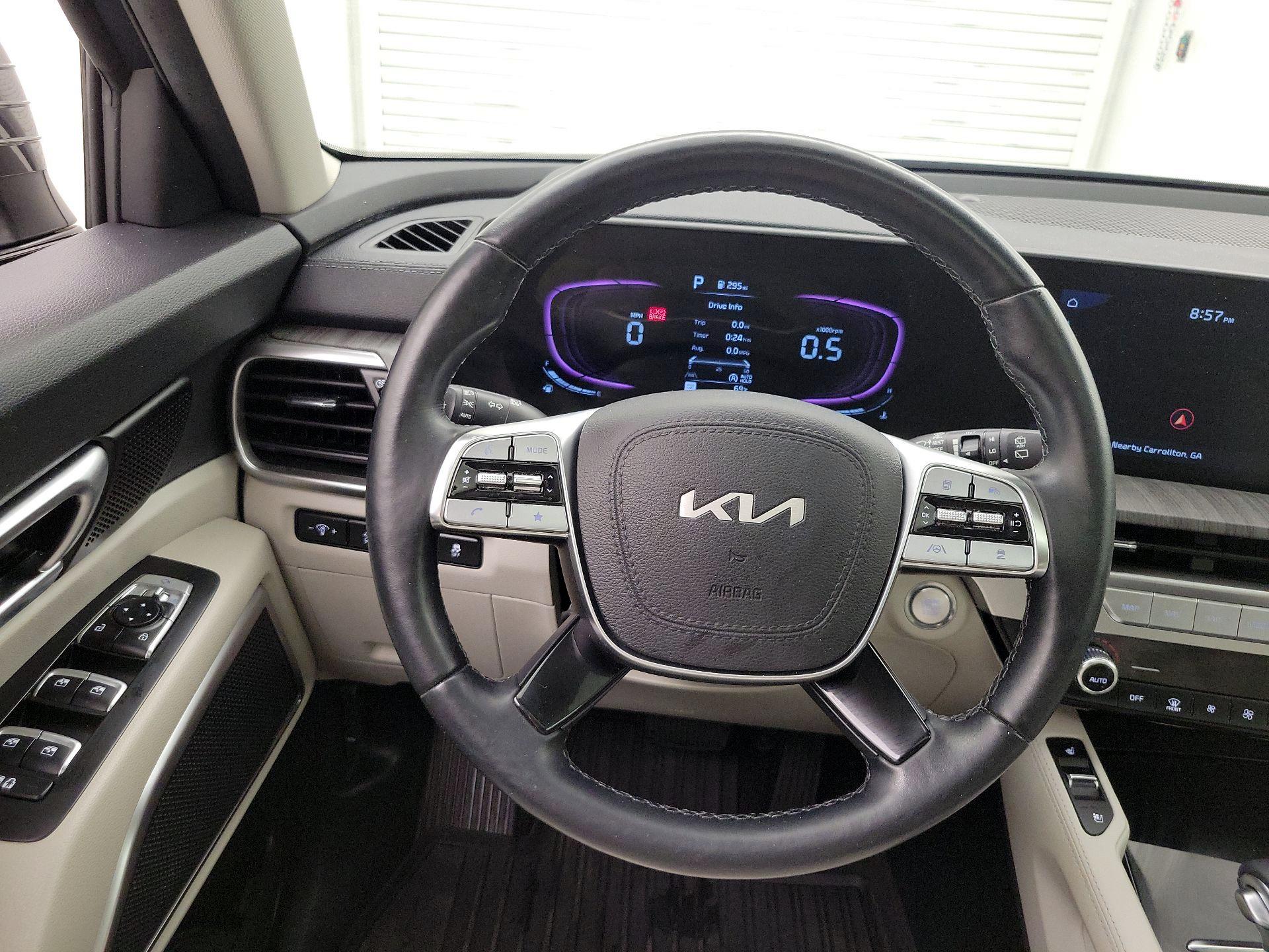 Thumbnail: 2023 Kia Telluride - 10