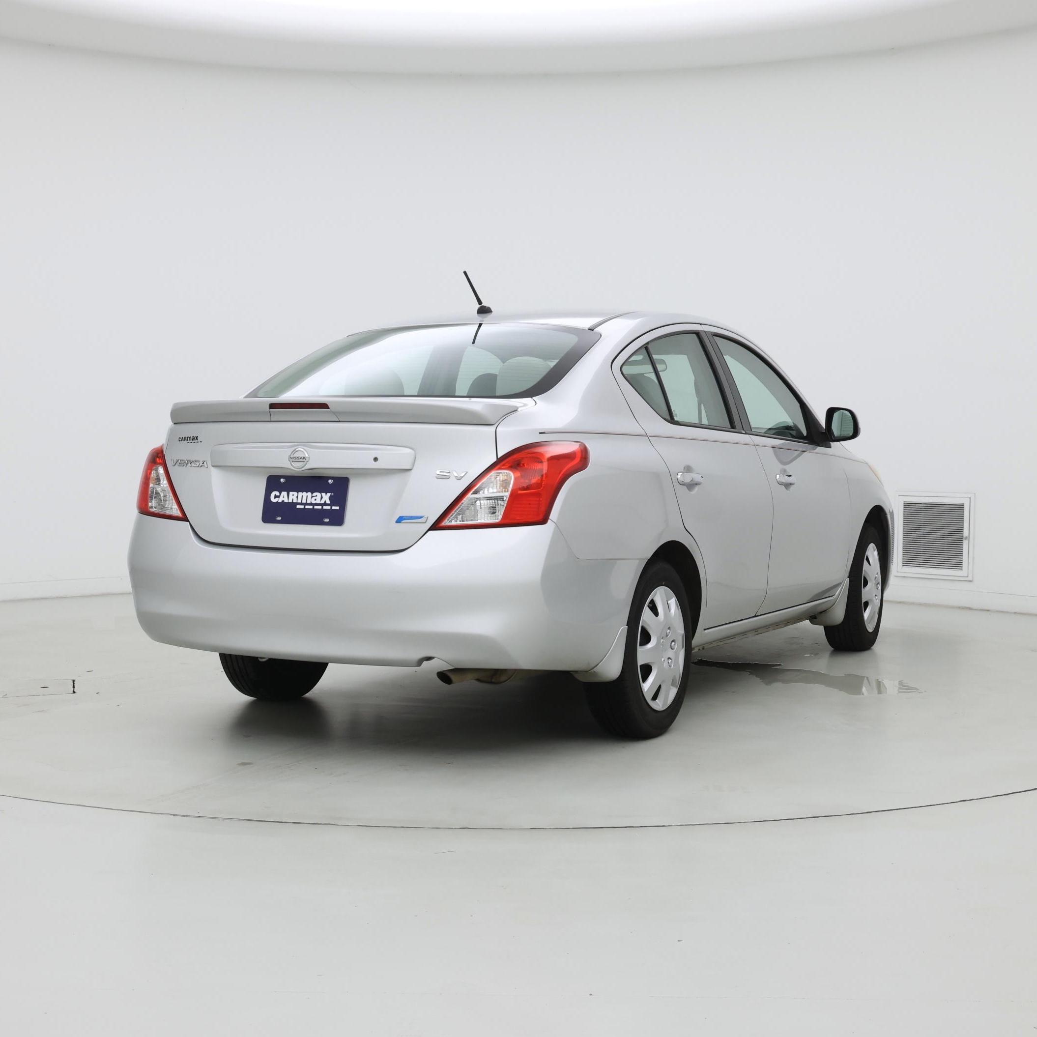 Thumbnail: 2014 Nissan Versa - 8