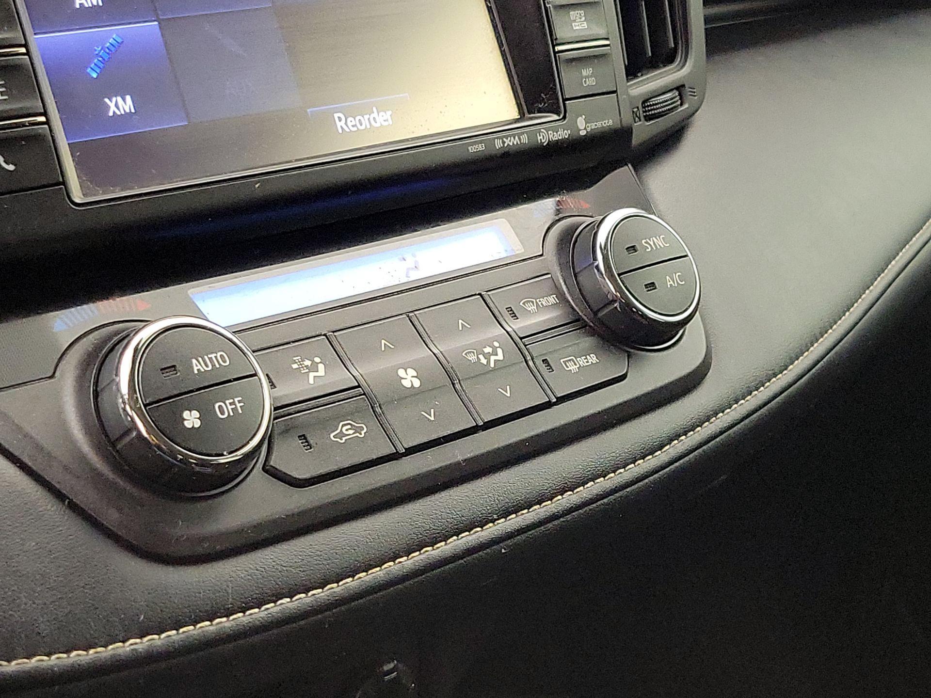 Thumbnail: 2018 Toyota RAV4 - 16