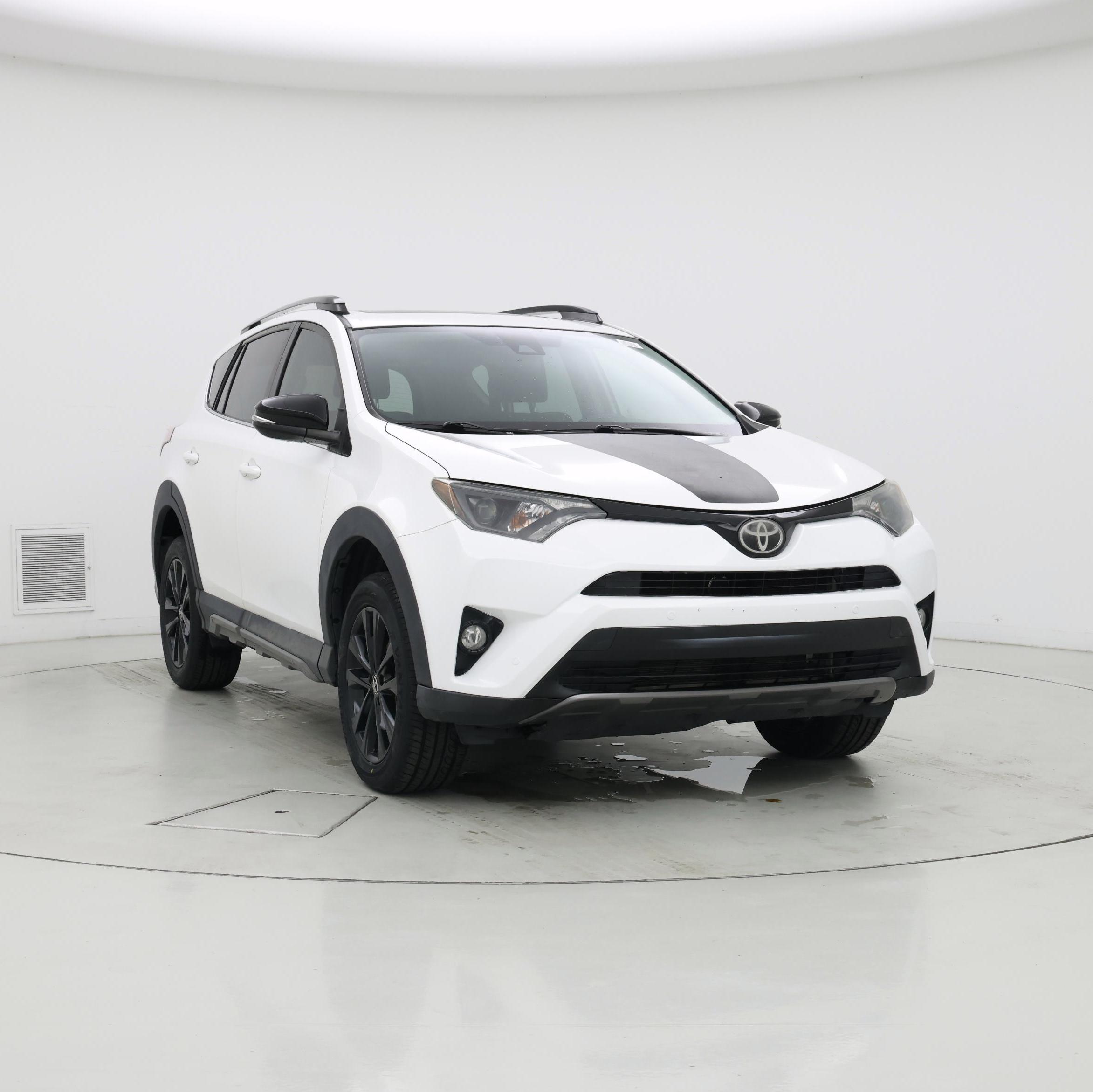 Thumbnail: 2018 Toyota RAV4 - 7