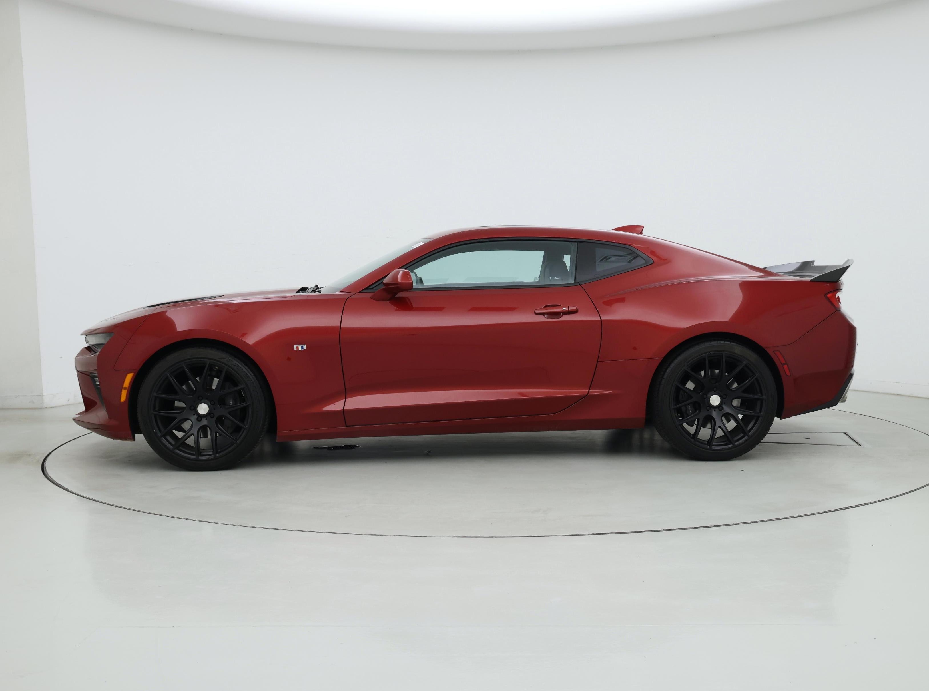 Thumbnail: 2017 Chevrolet Camaro - 3
