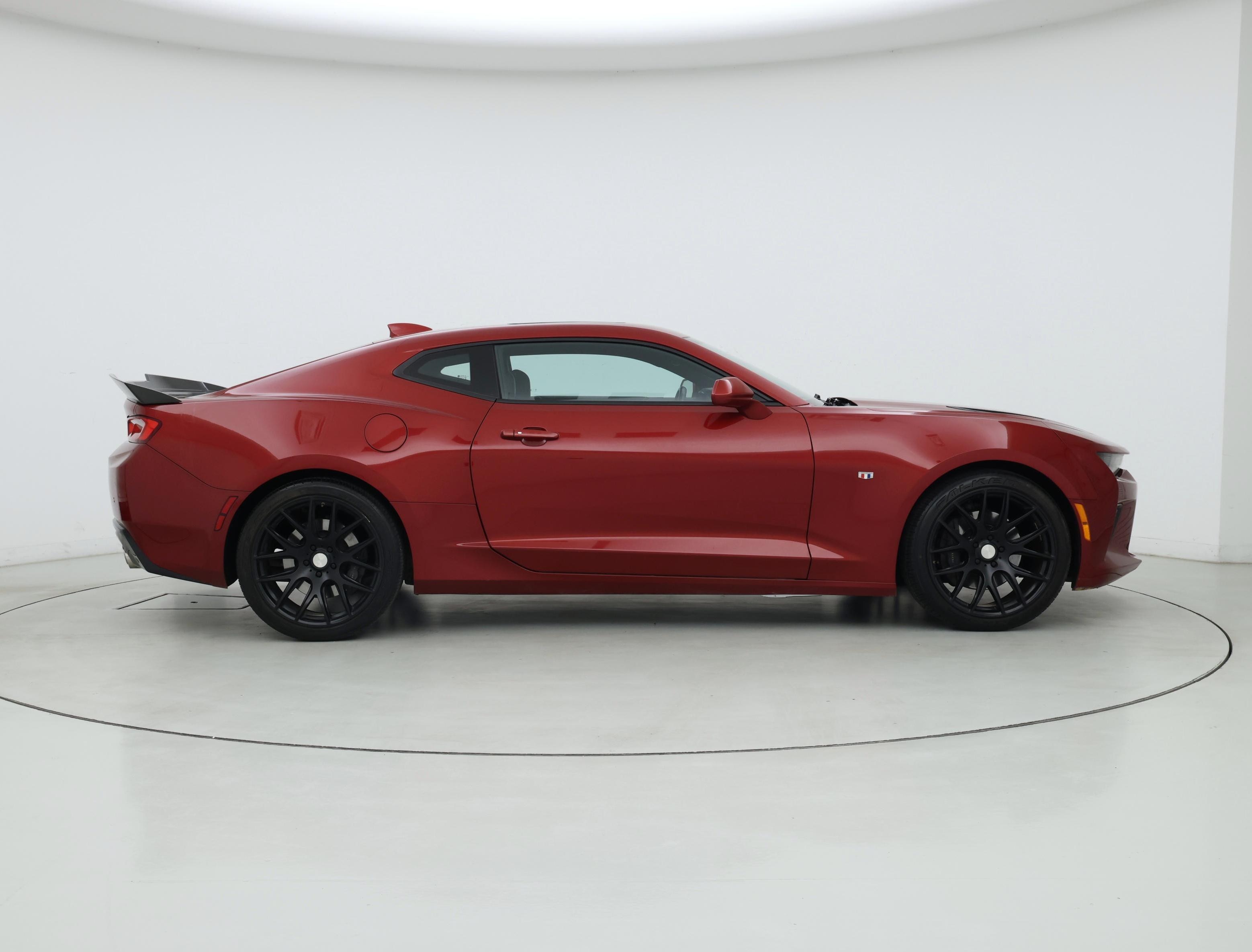 Thumbnail: 2017 Chevrolet Camaro - 7