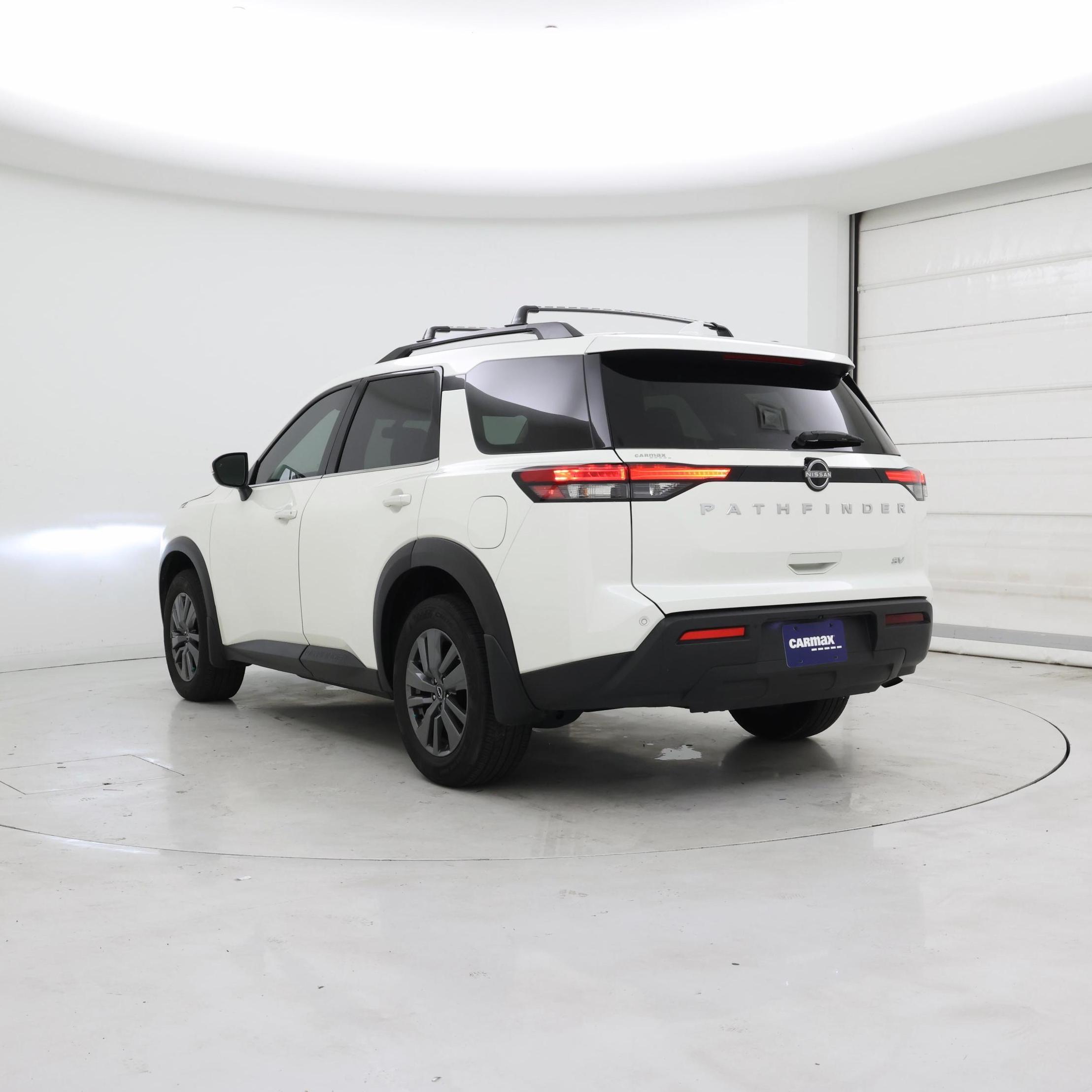 Thumbnail: 2023 Nissan Pathfinder - 2