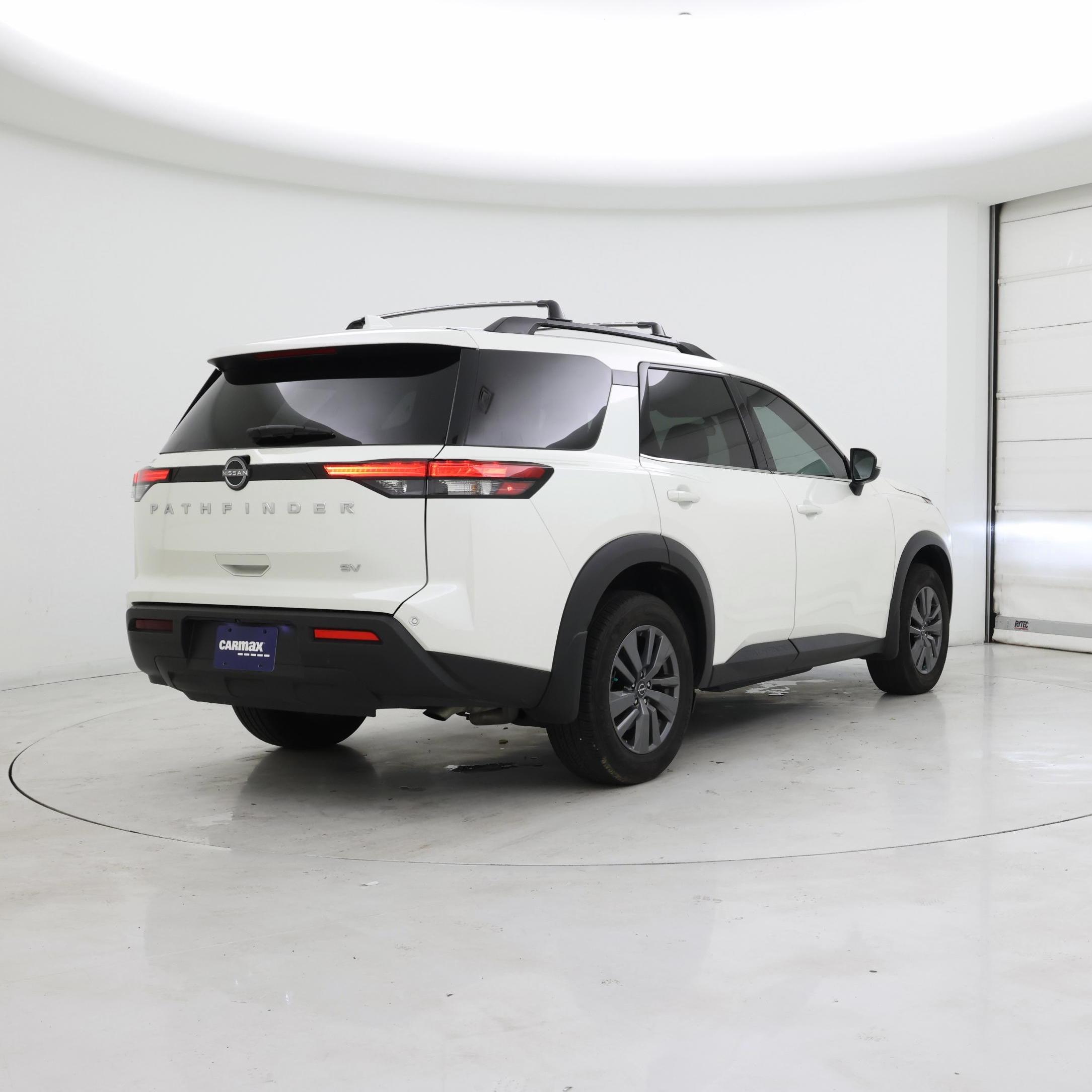Thumbnail: 2023 Nissan Pathfinder - 8