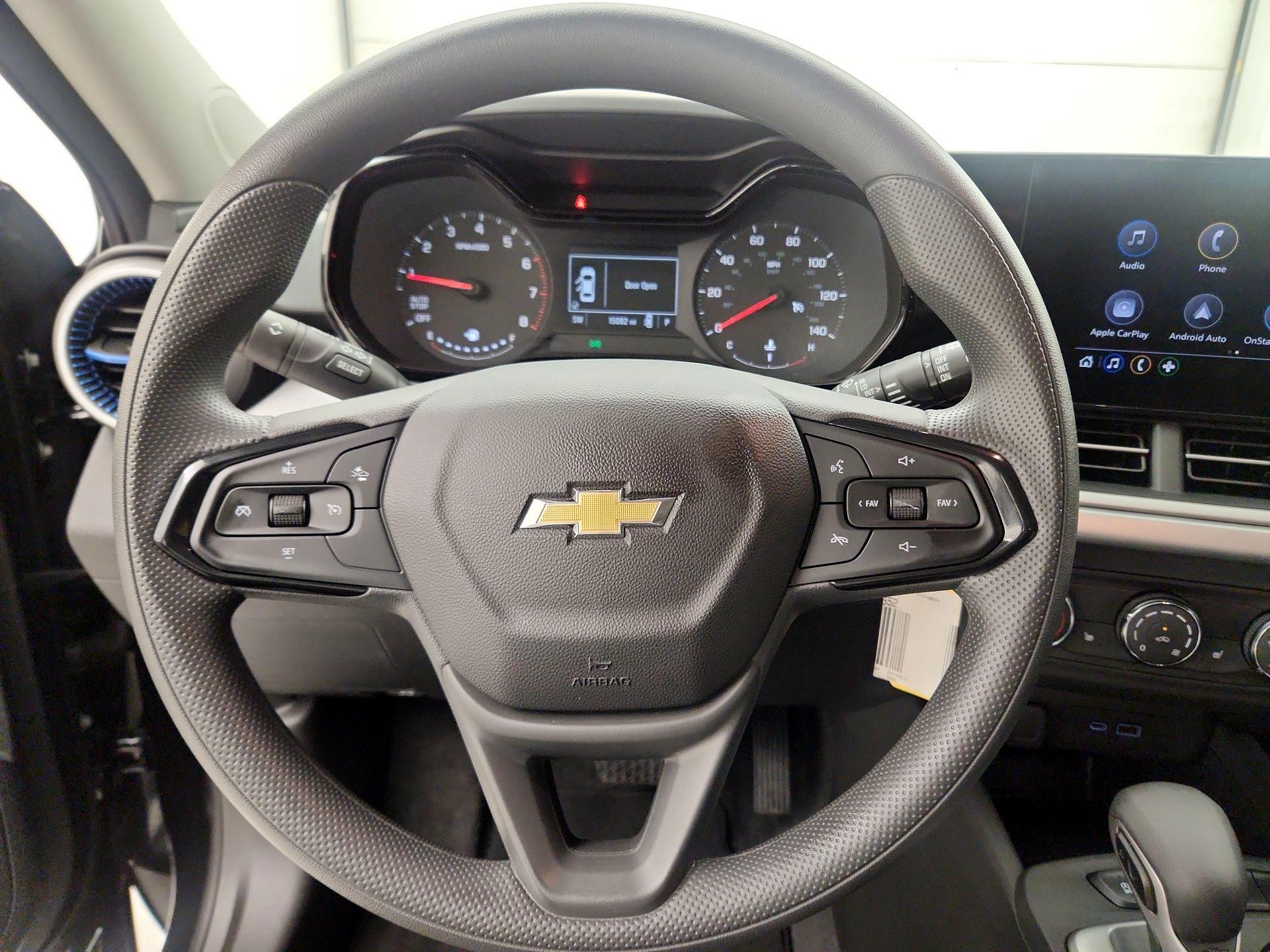 Thumbnail: 2025 Chevrolet Trax - 10