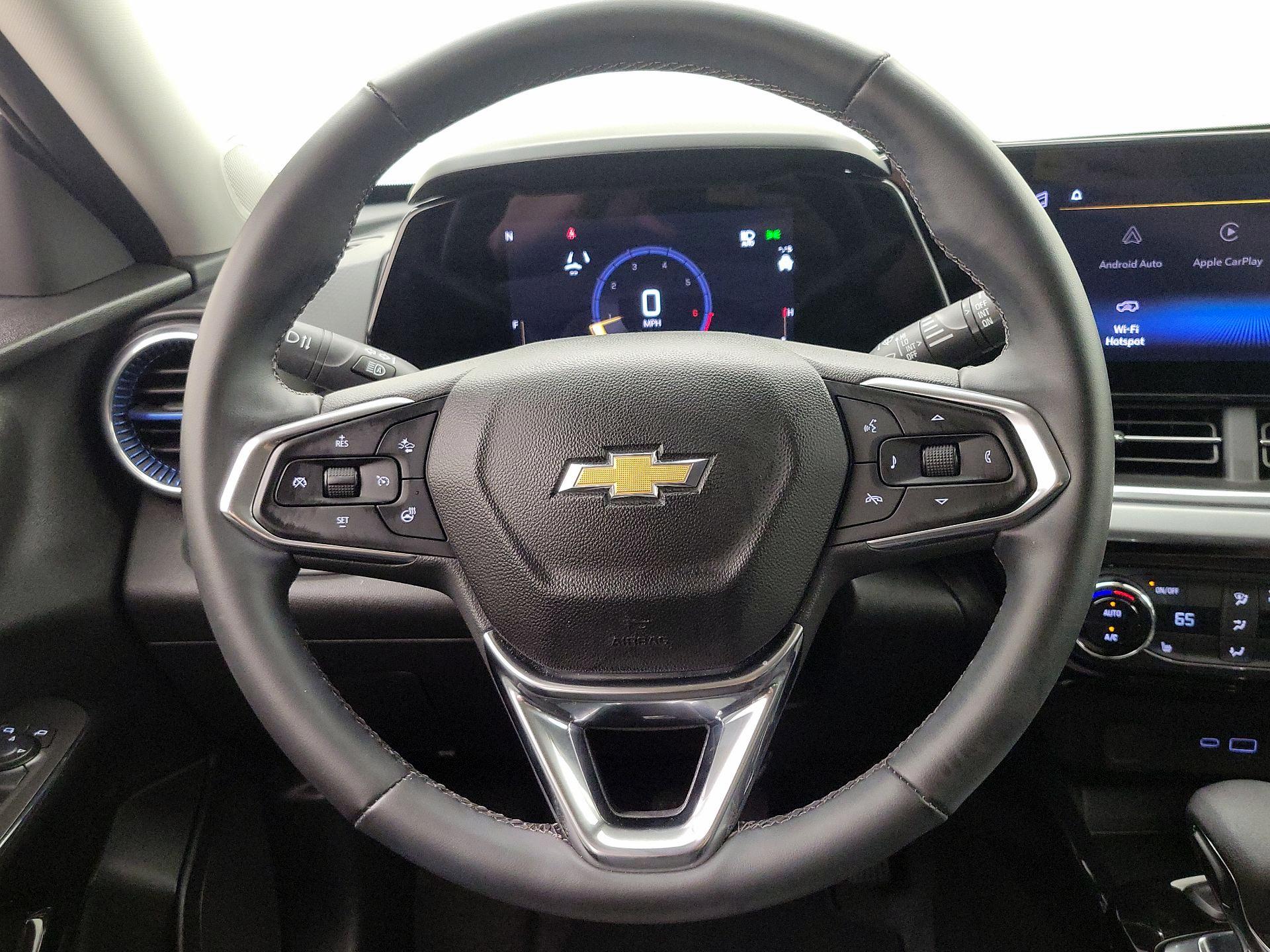 Thumbnail: 2024 Chevrolet Trax - 10