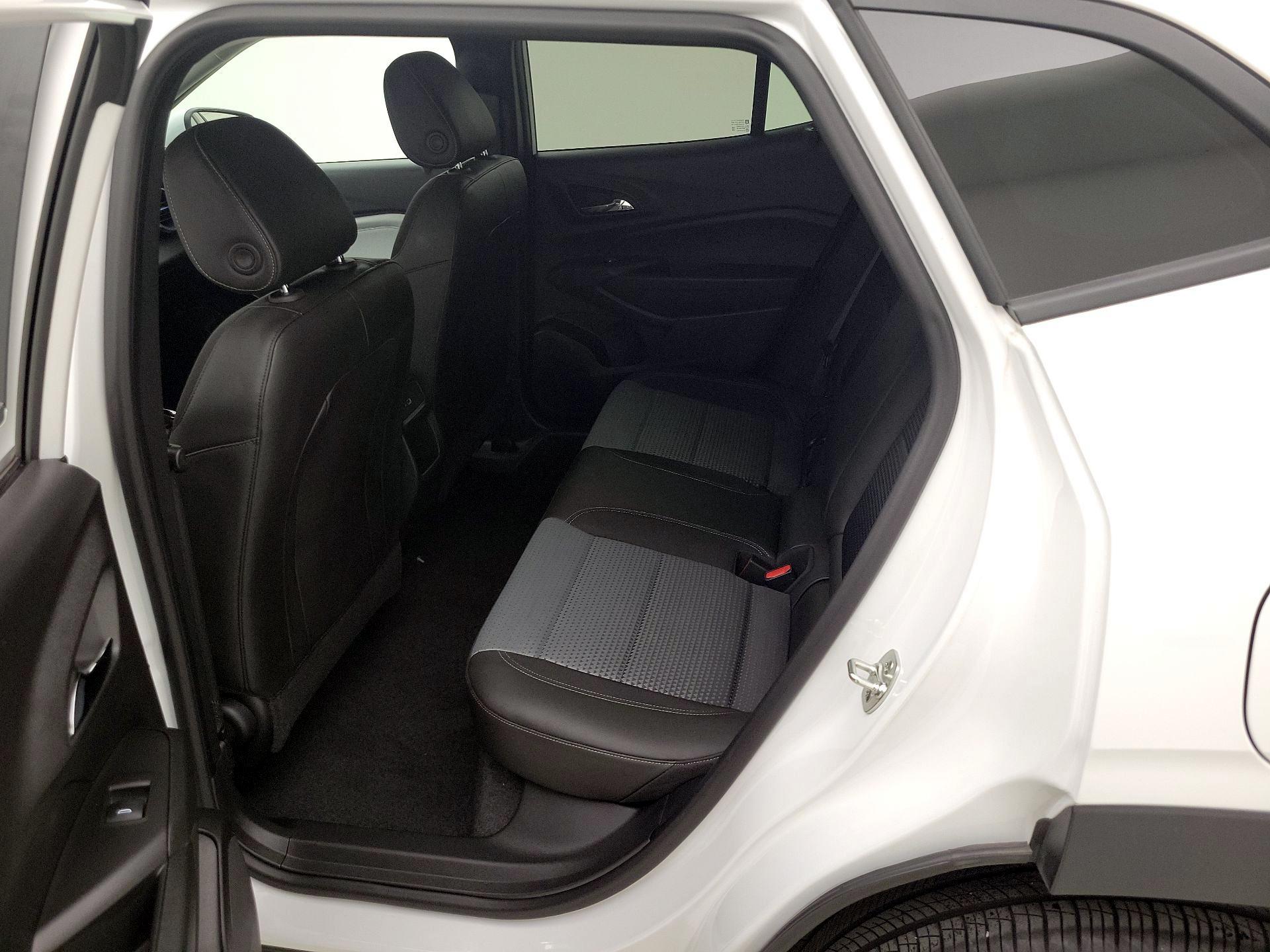 Thumbnail: 2024 Chevrolet Trax - 19