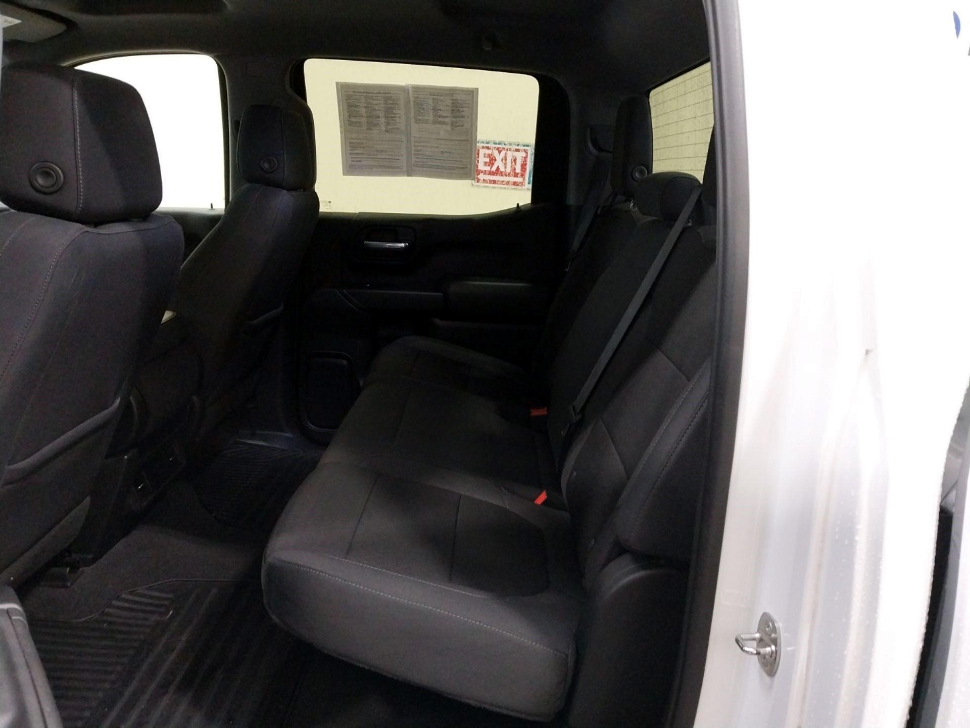 Thumbnail: 2022 Chevrolet Silverado 1500 - 17