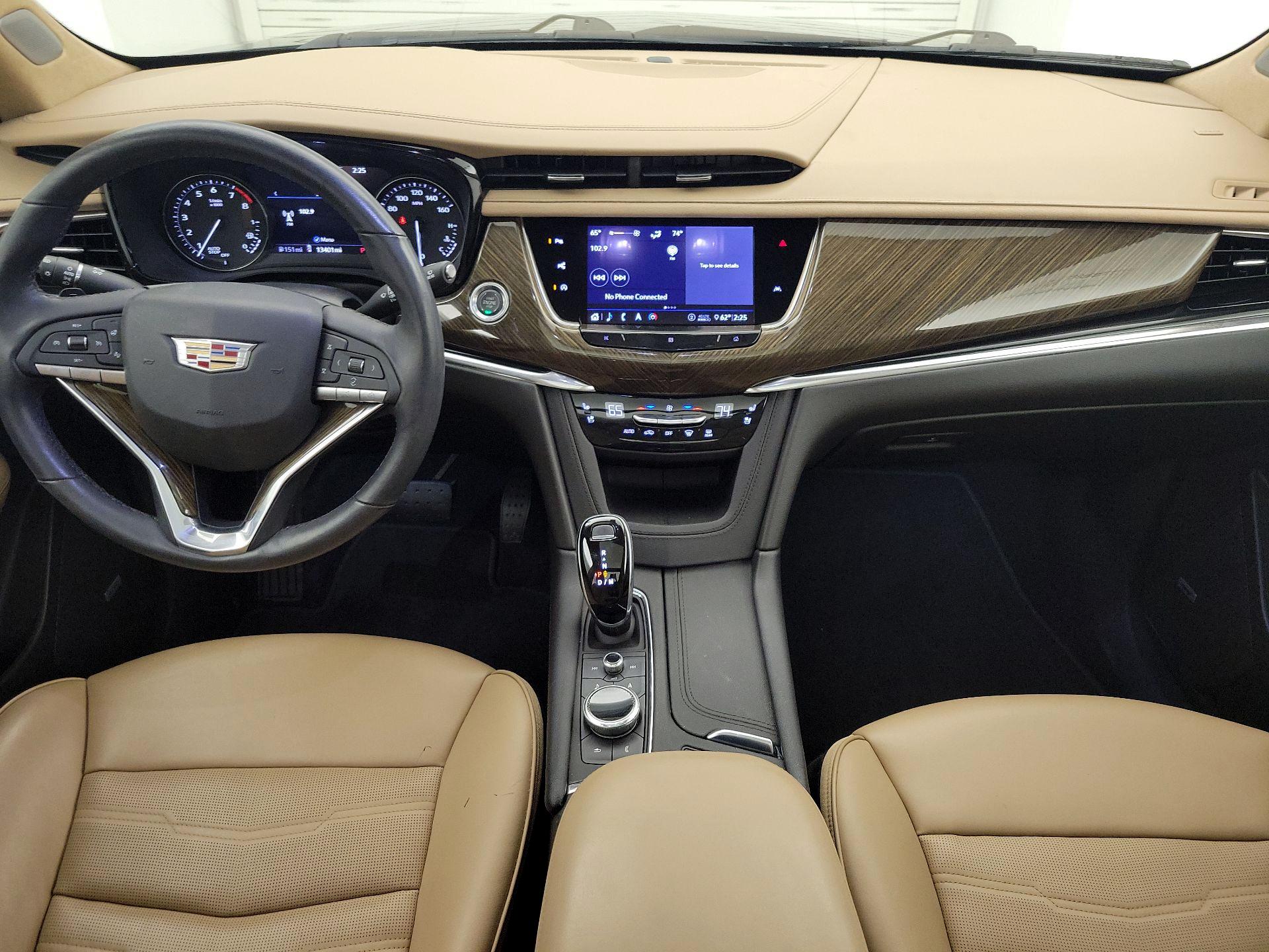 Thumbnail: 2020 Cadillac XT6 - 9