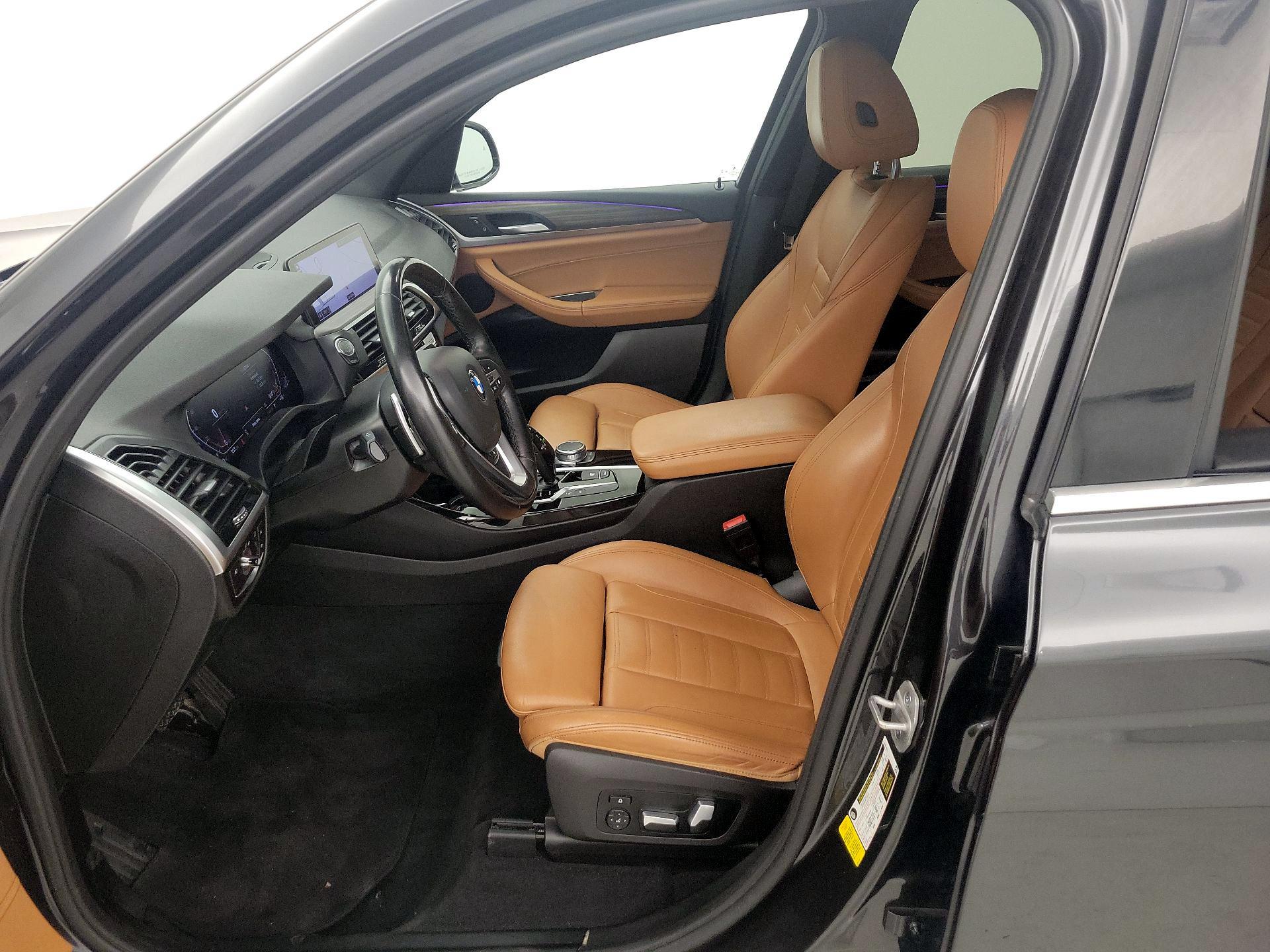 Thumbnail: 2021 BMW X3 - 11