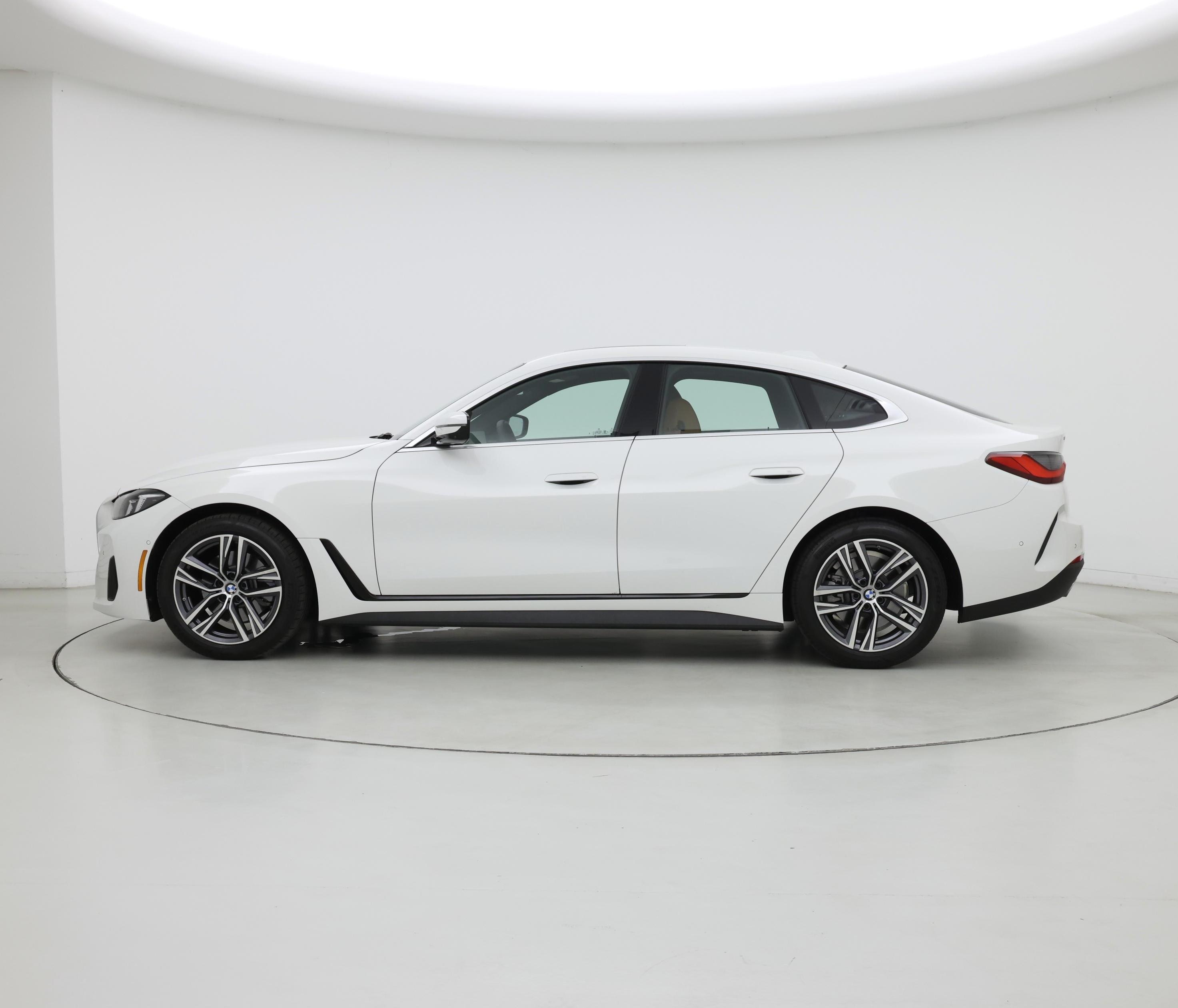 Thumbnail: 2025 BMW 4 Series - 3