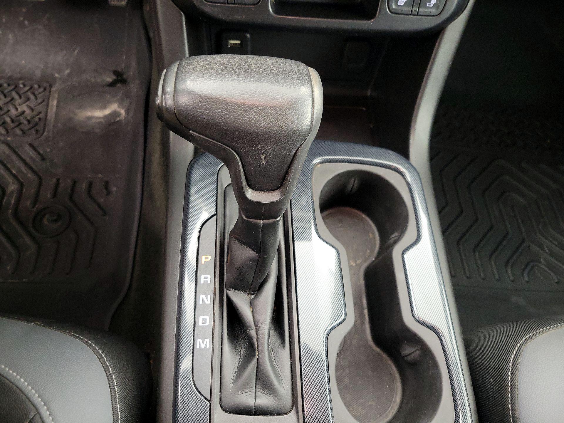 Thumbnail: 2016 Chevrolet Colorado - 18