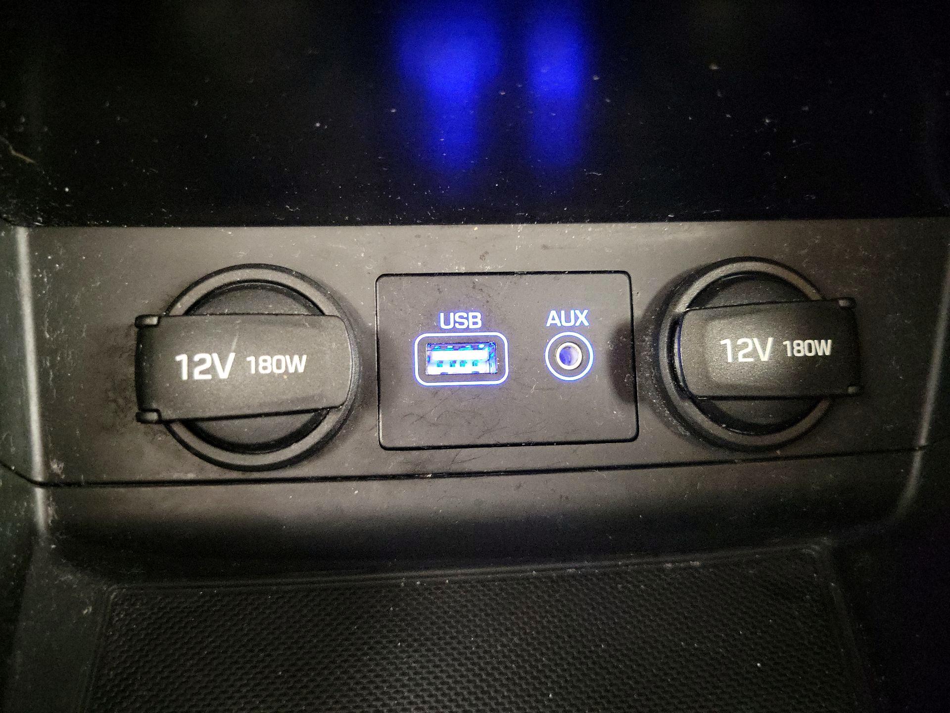 Thumbnail: 2017 Hyundai Sonata - 18