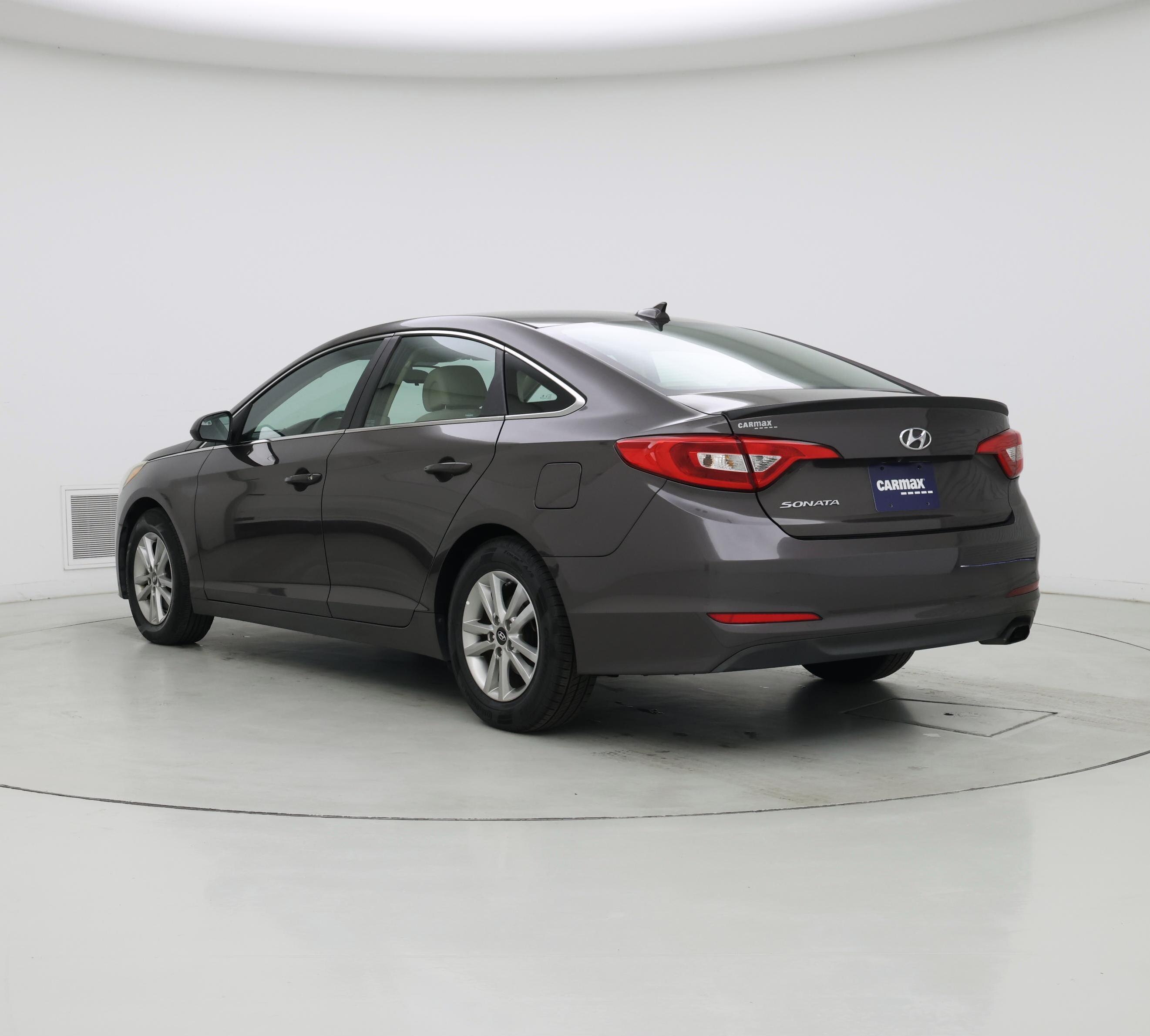 Thumbnail: 2017 Hyundai Sonata - 2