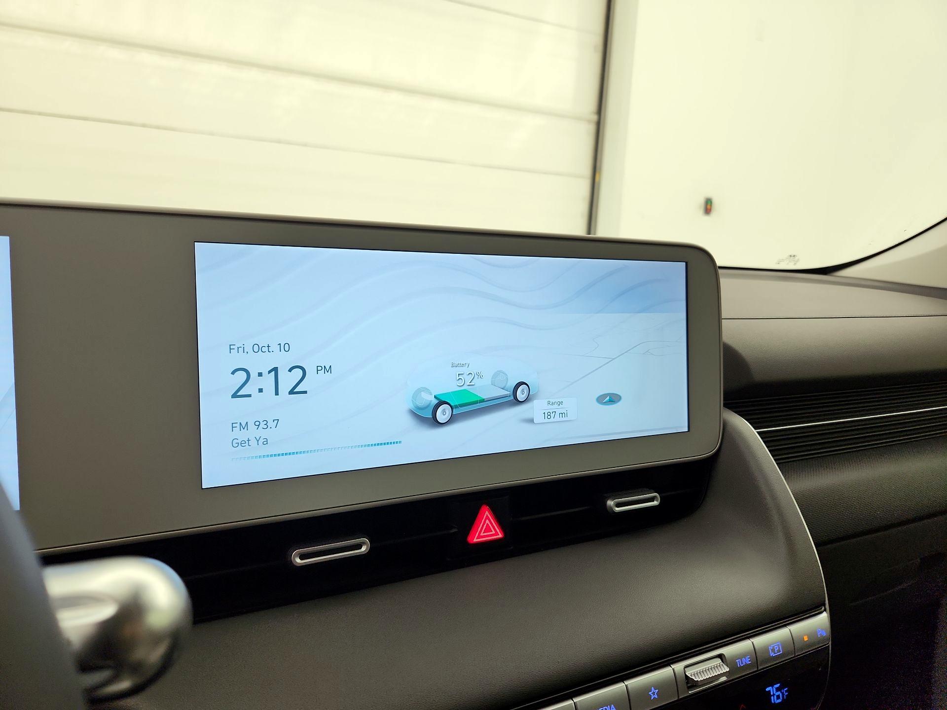 Thumbnail: 2023 Hyundai Ioniq 5 - 16