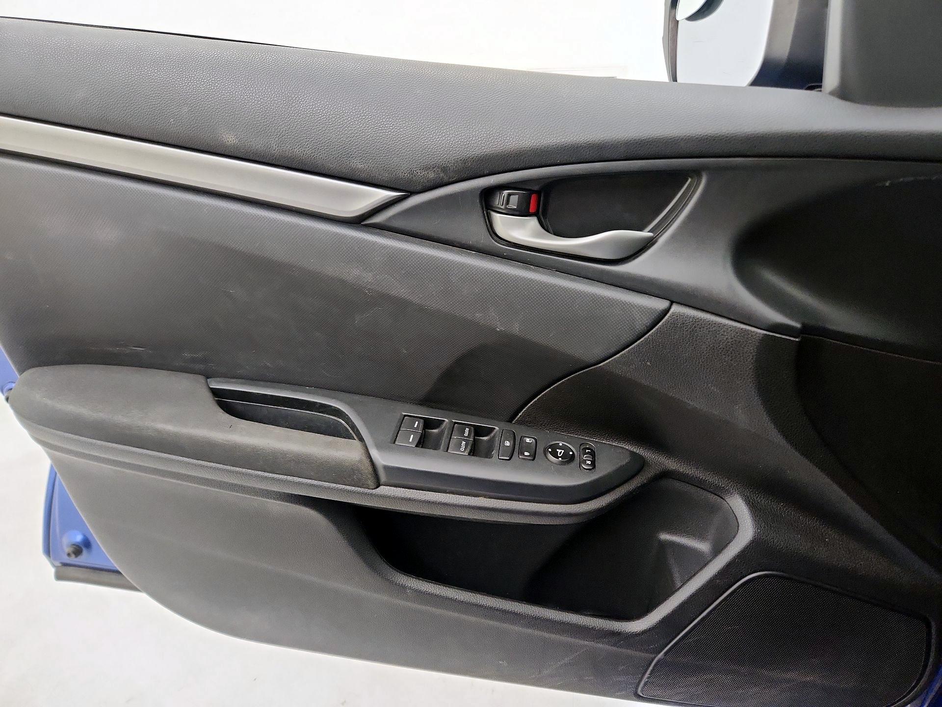 Thumbnail: 2020 Honda Civic - 12