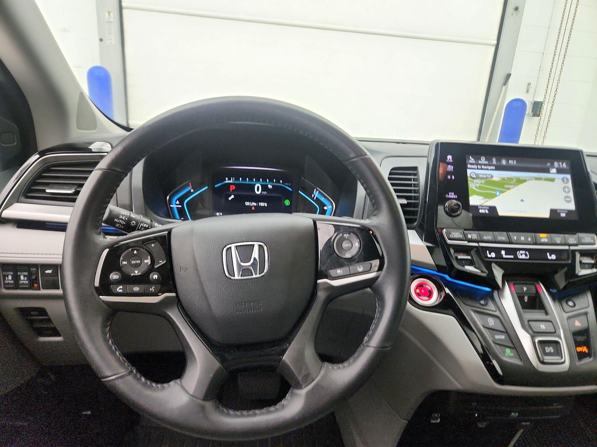 Thumbnail: 2023 Honda Odyssey - 10