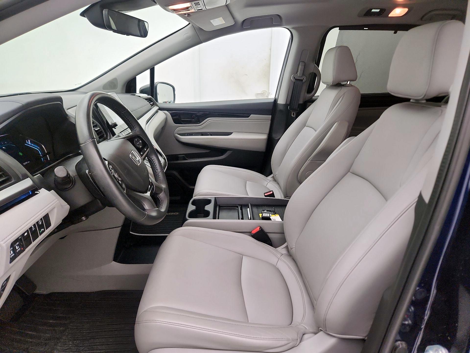 Thumbnail: 2023 Honda Odyssey - 11