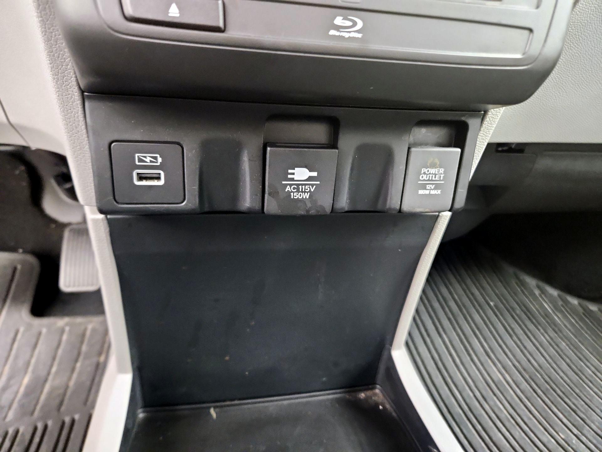 Thumbnail: 2023 Honda Odyssey - 19