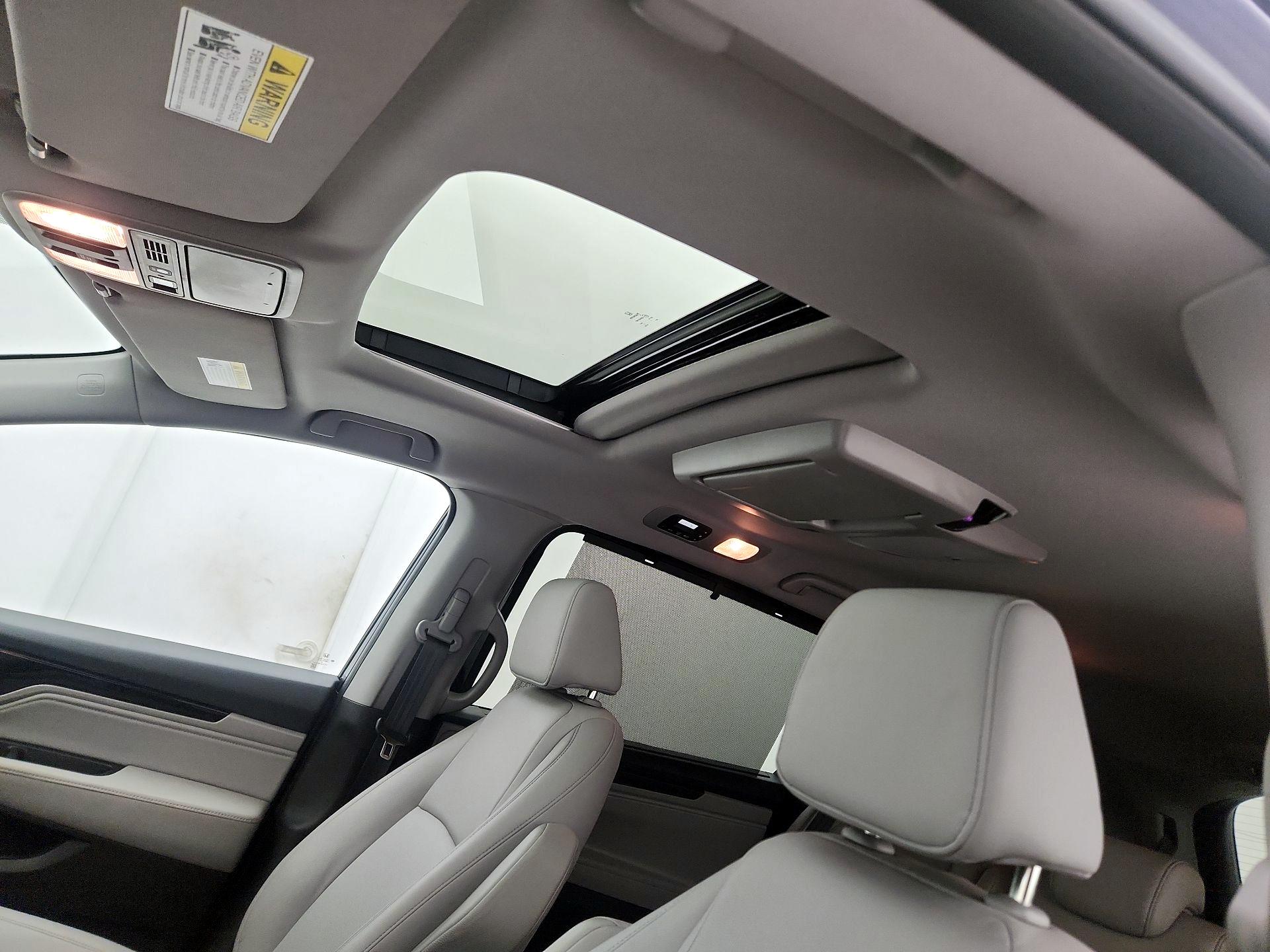 Thumbnail: 2023 Honda Odyssey - 20