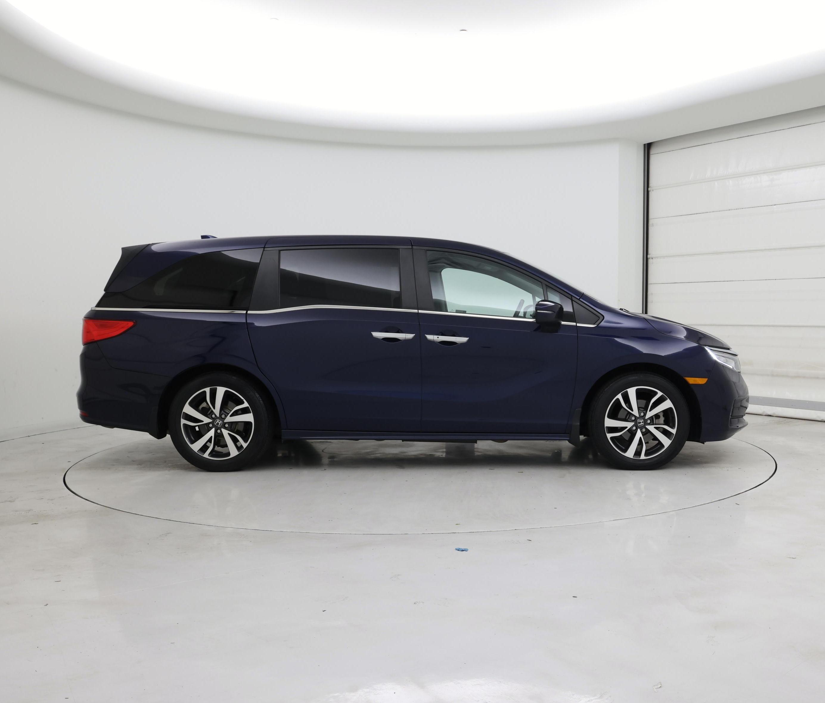 Thumbnail: 2023 Honda Odyssey - 7