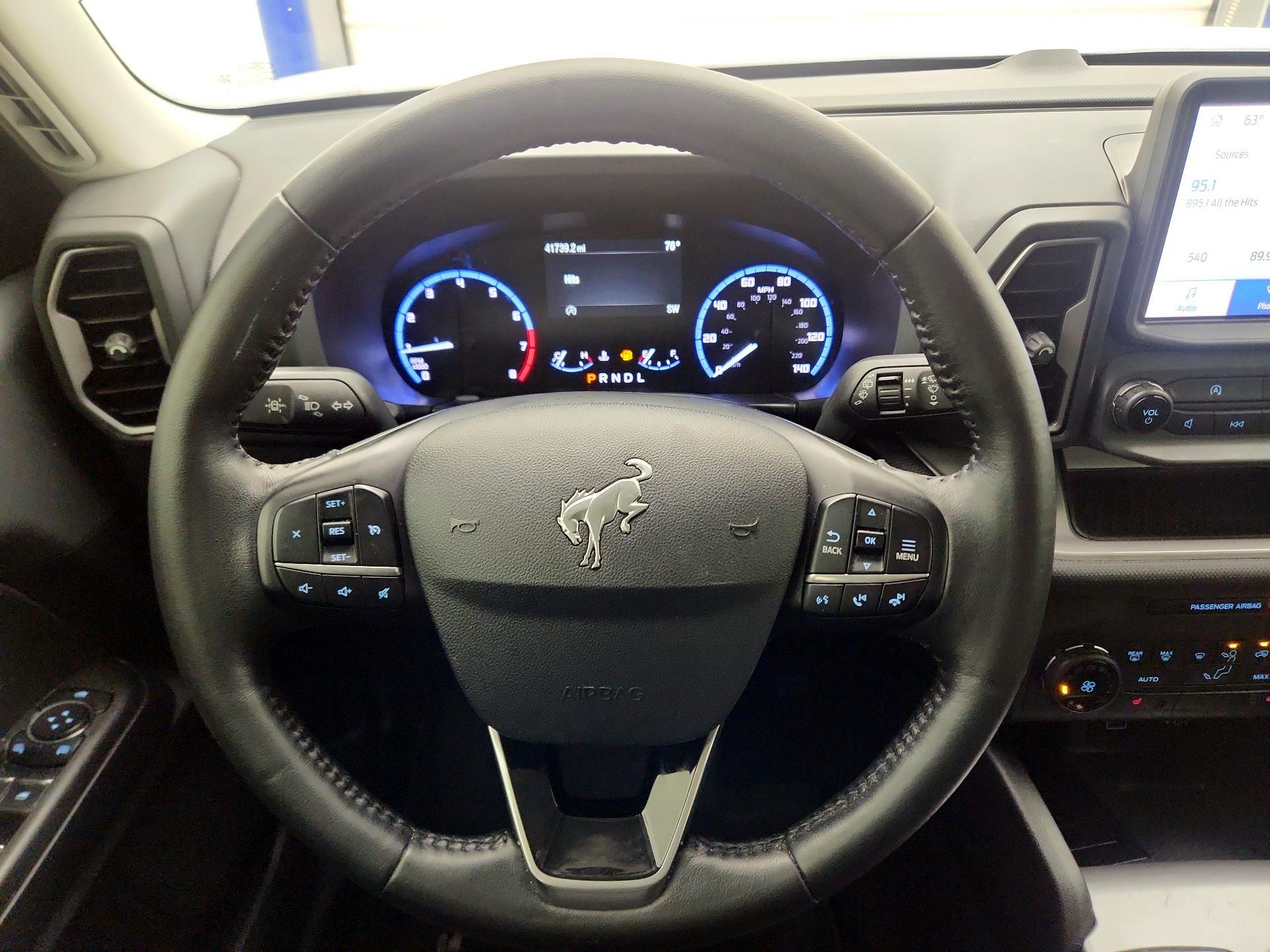 Thumbnail: 2023 Ford Bronco Sport - 10