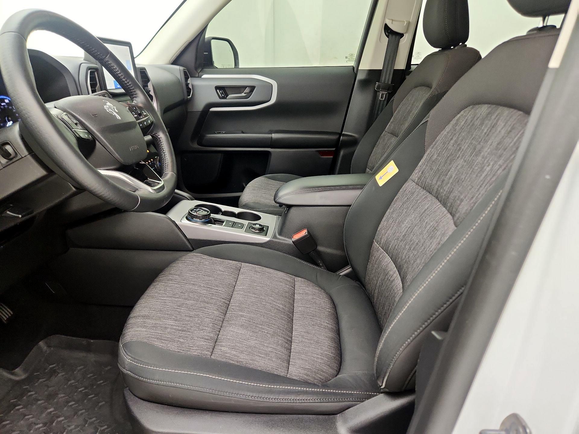 Thumbnail: 2023 Ford Bronco Sport - 11