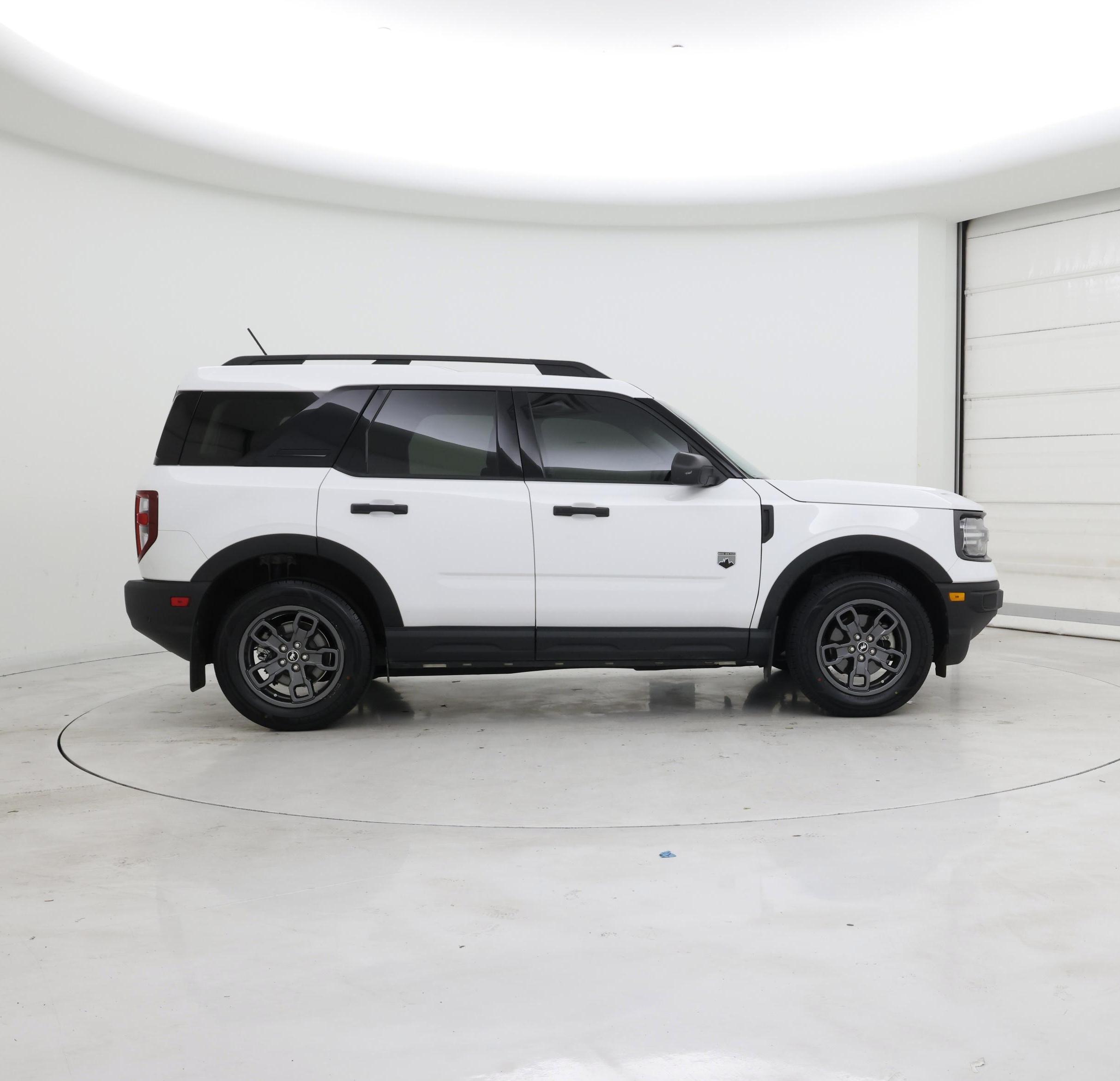 Thumbnail: 2023 Ford Bronco Sport - 7