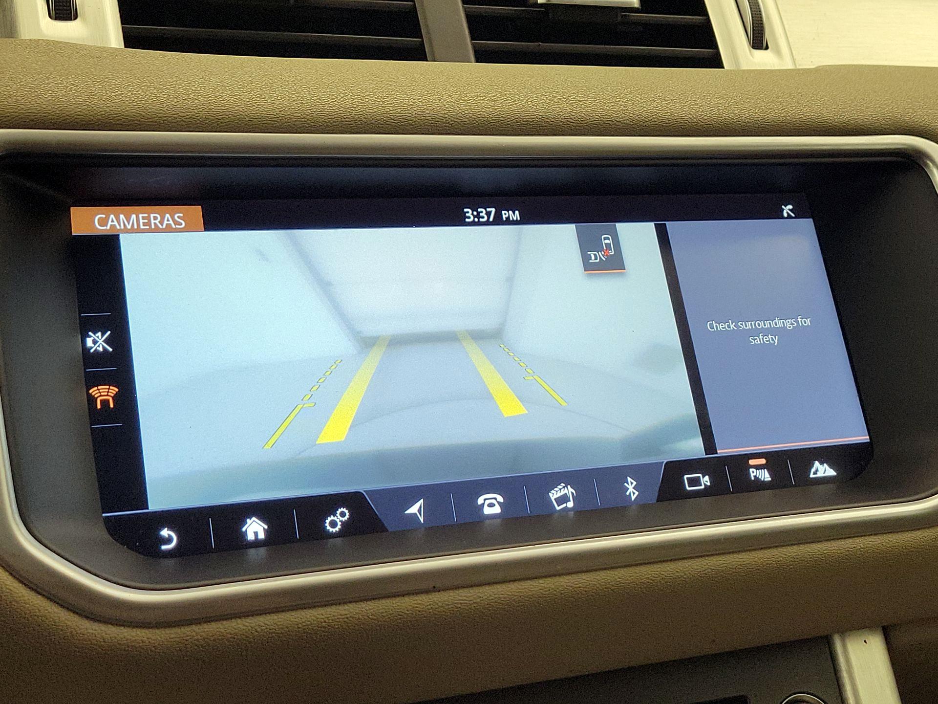 Thumbnail: 2017 Land Rover Range Rover Evoque - 14