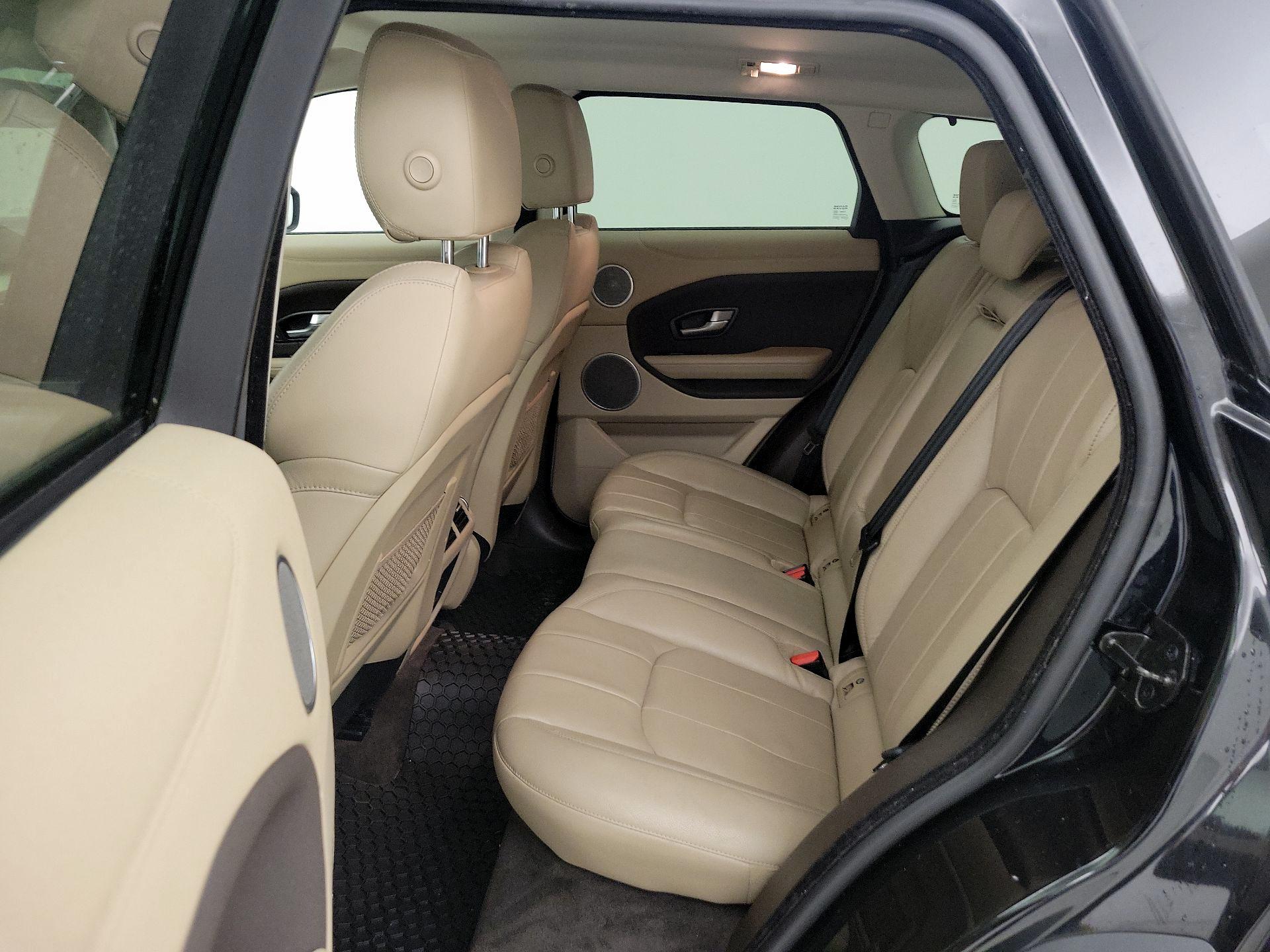 Thumbnail: 2017 Land Rover Range Rover Evoque - 18