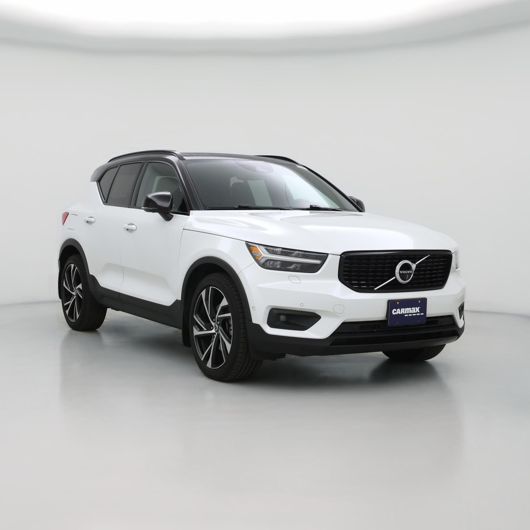 Thumbnail: 2021 Volvo XC40 - 1