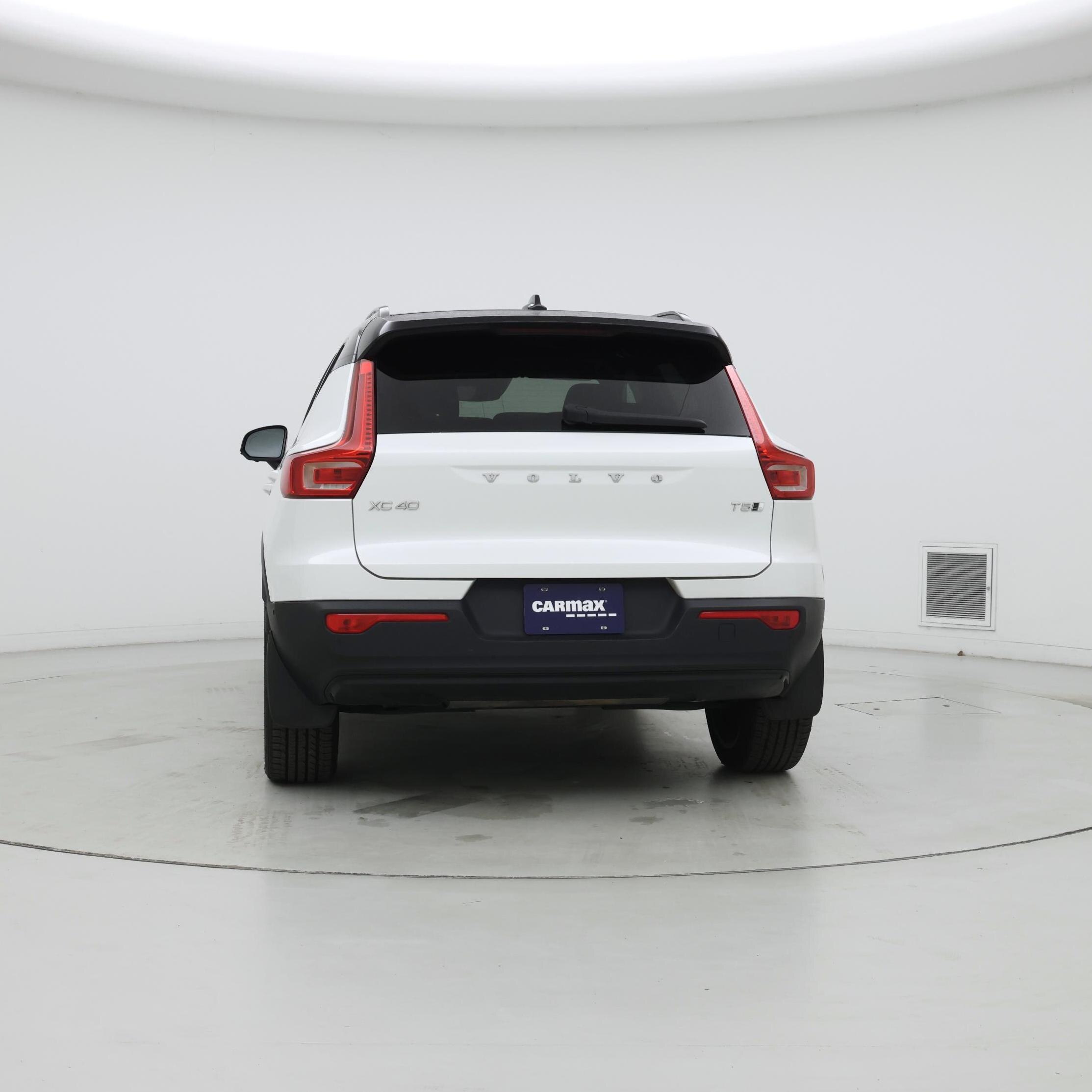 Thumbnail: 2021 Volvo XC40 - 6