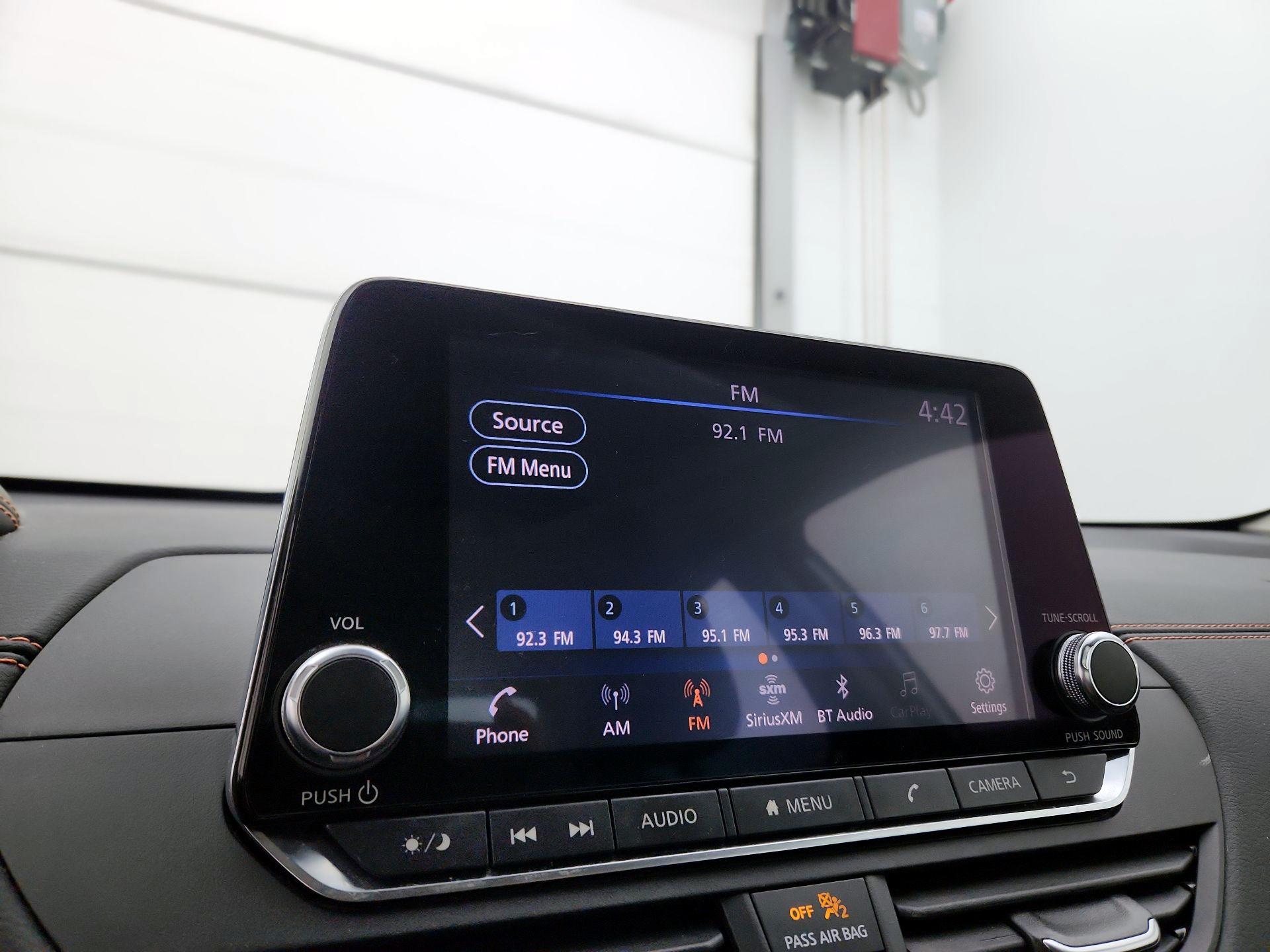 Thumbnail: 2020 Nissan Altima - 15