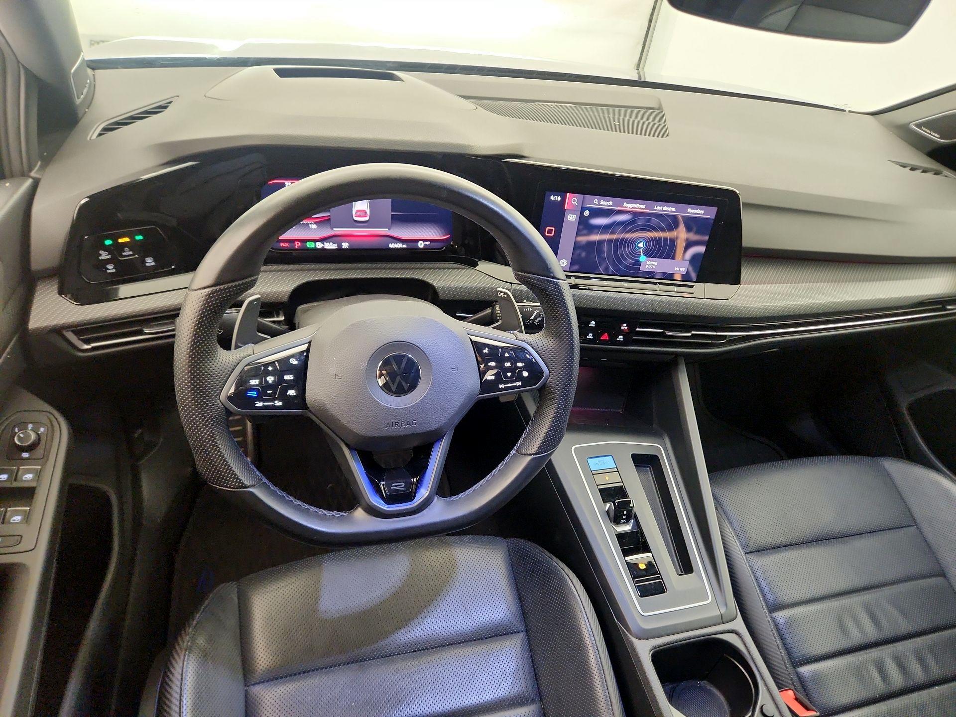 Thumbnail: 2022 Volkswagen Golf - 9