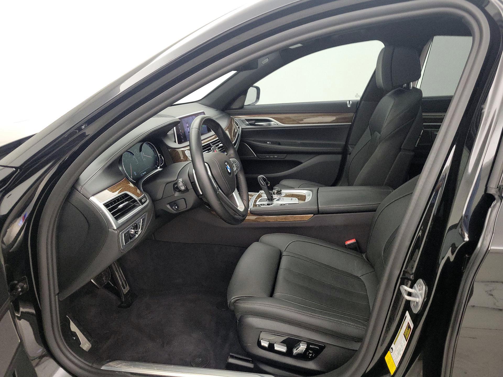 Thumbnail: 2019 BMW 7 Series - 11