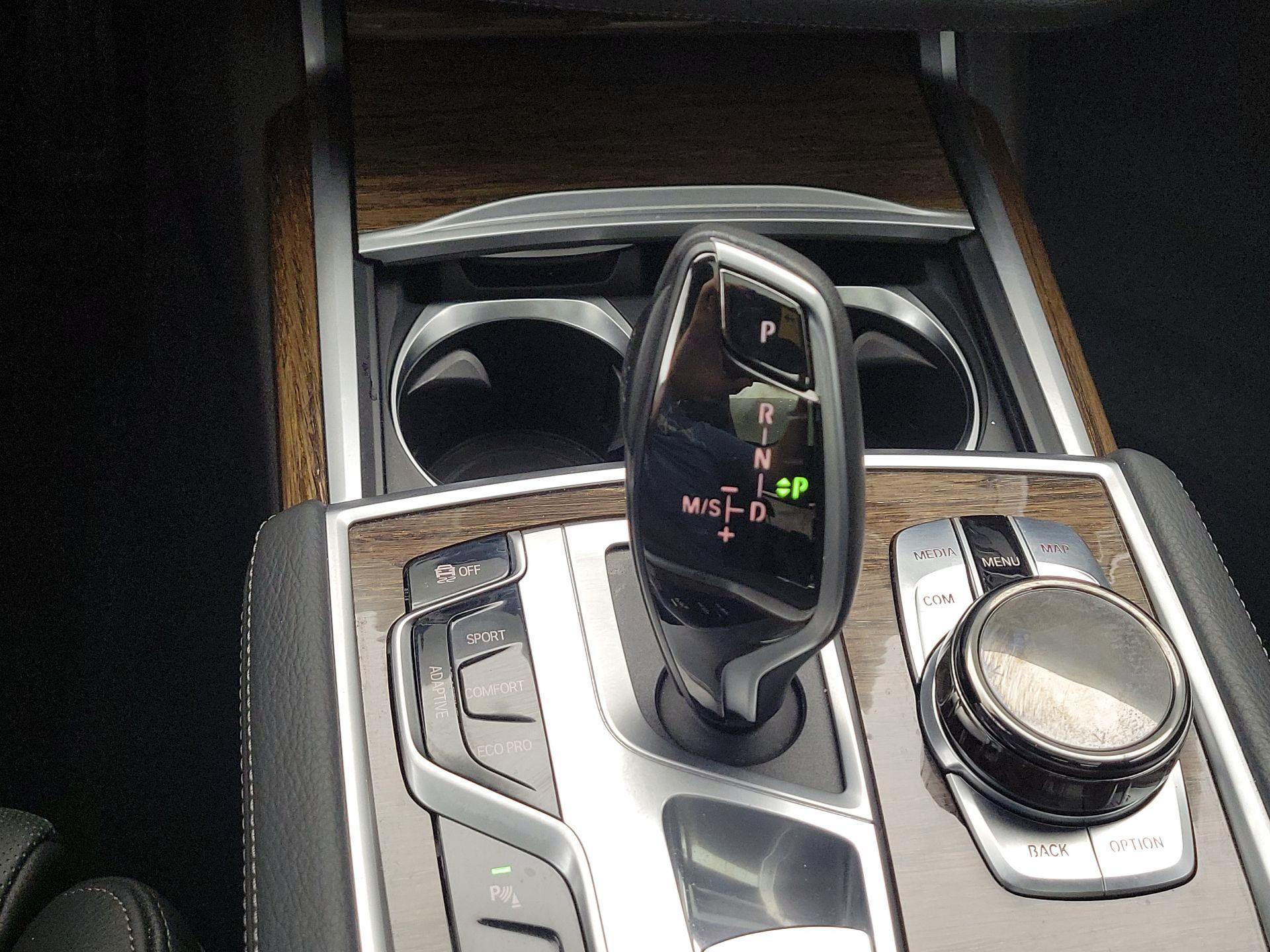 Thumbnail: 2019 BMW 7 Series - 17