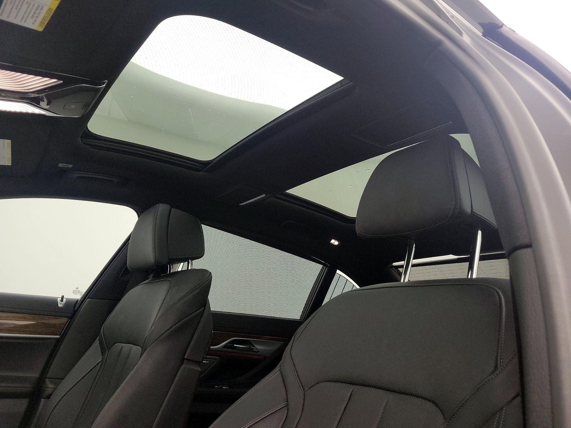 Thumbnail: 2019 BMW 7 Series - 19