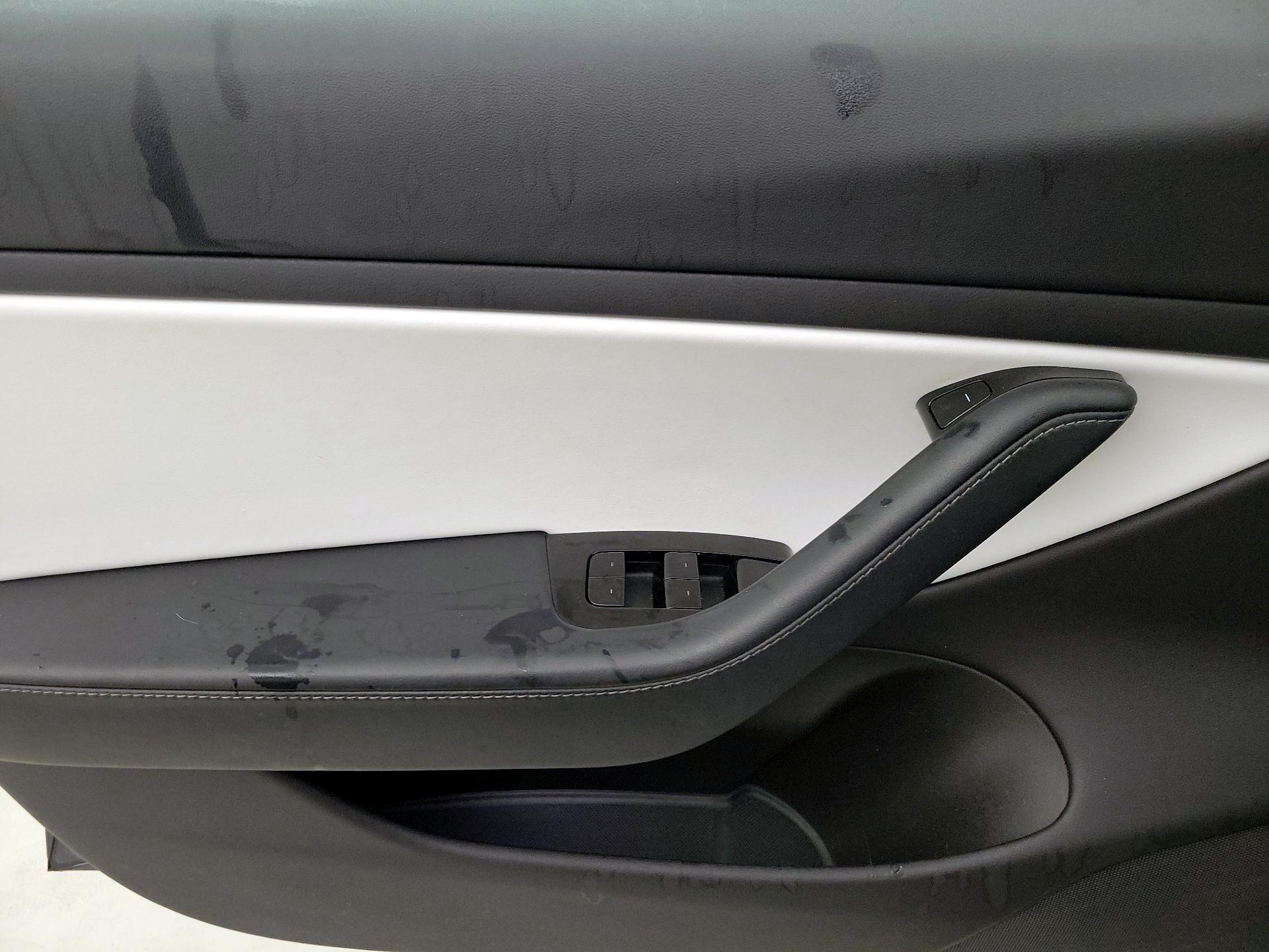 Thumbnail: 2019 Tesla Model 3 - 12